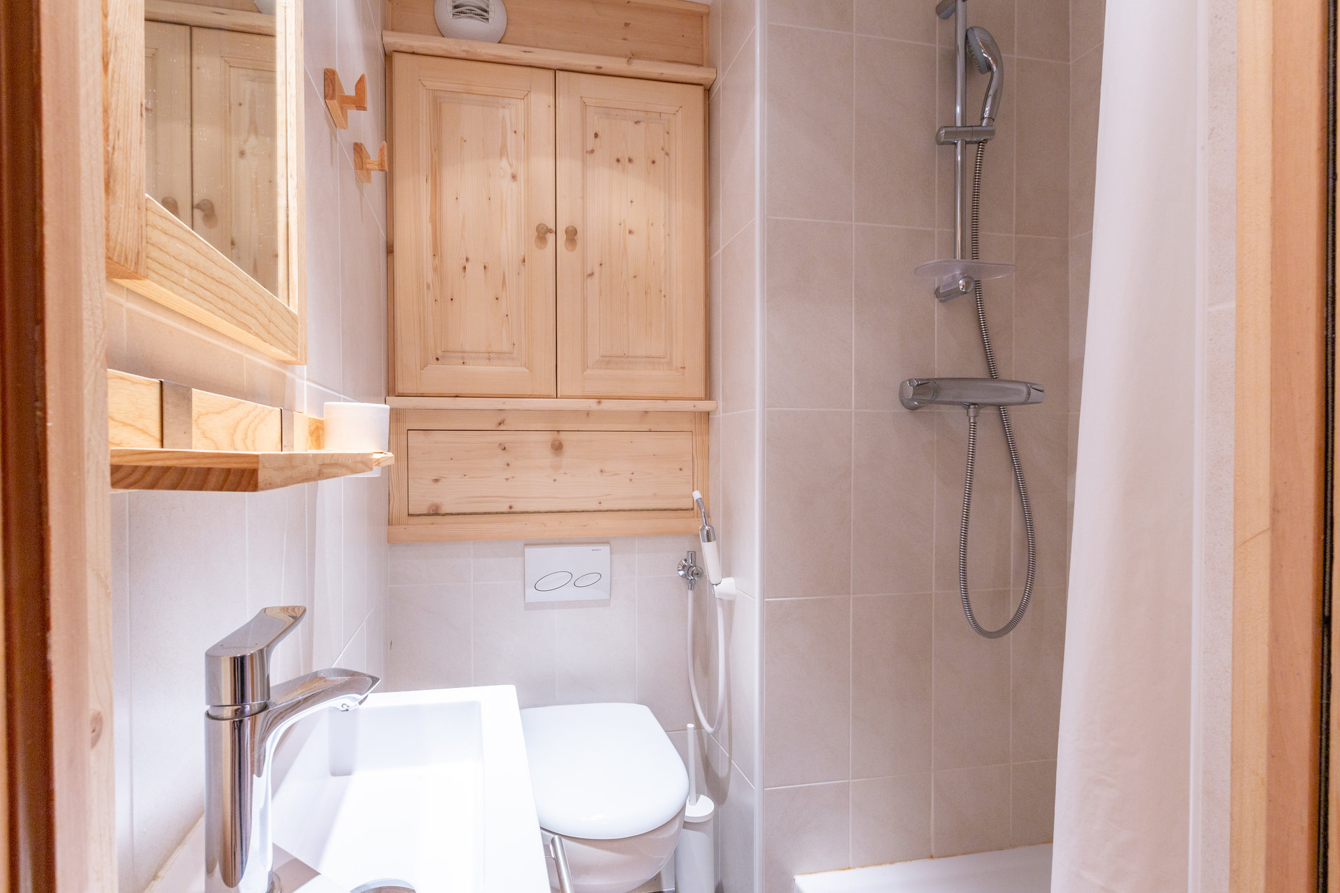 _lv_images__lot_0000230026_13_1455079