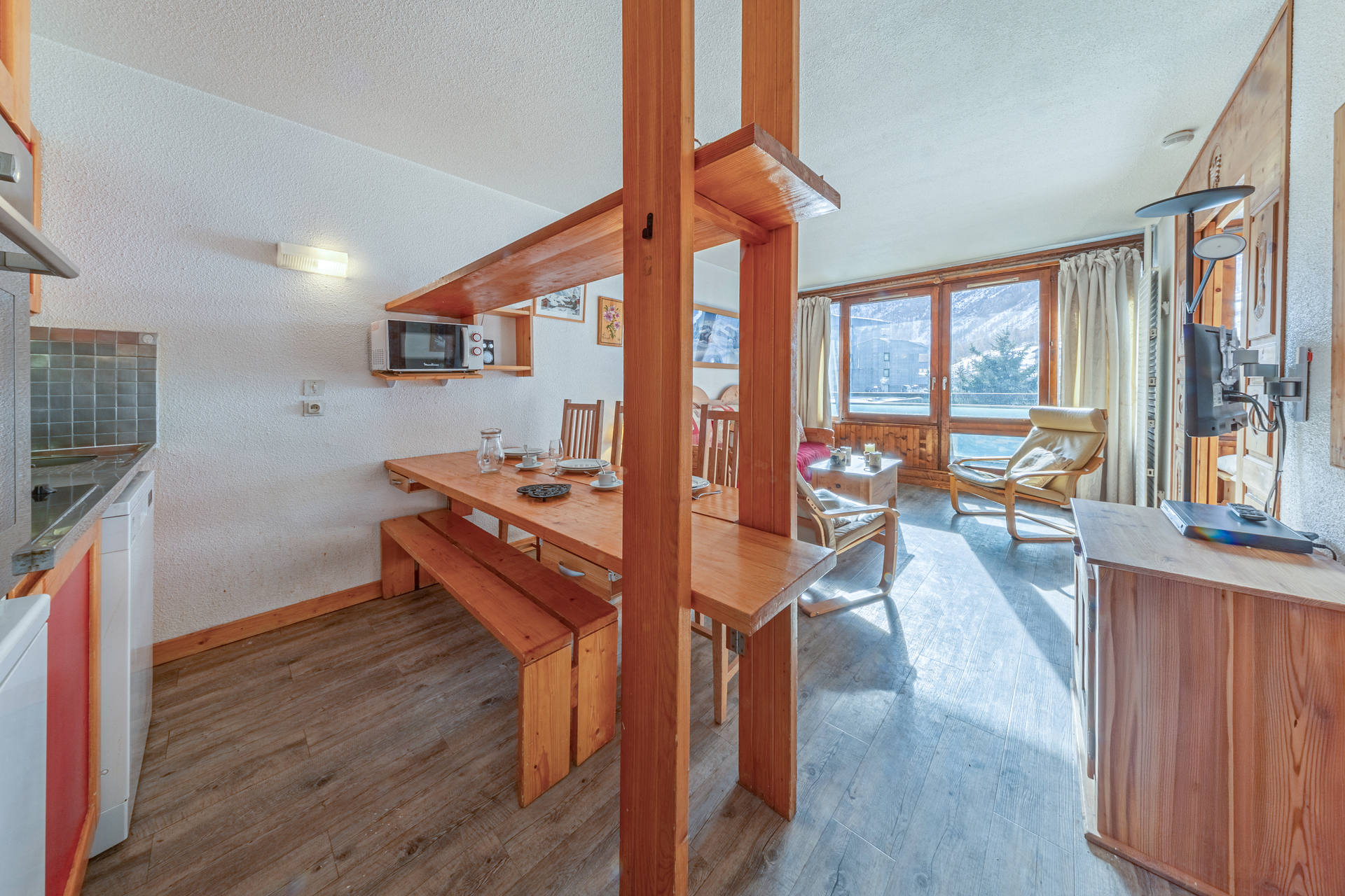 _lv_images__lot_0000240071_07_1457486