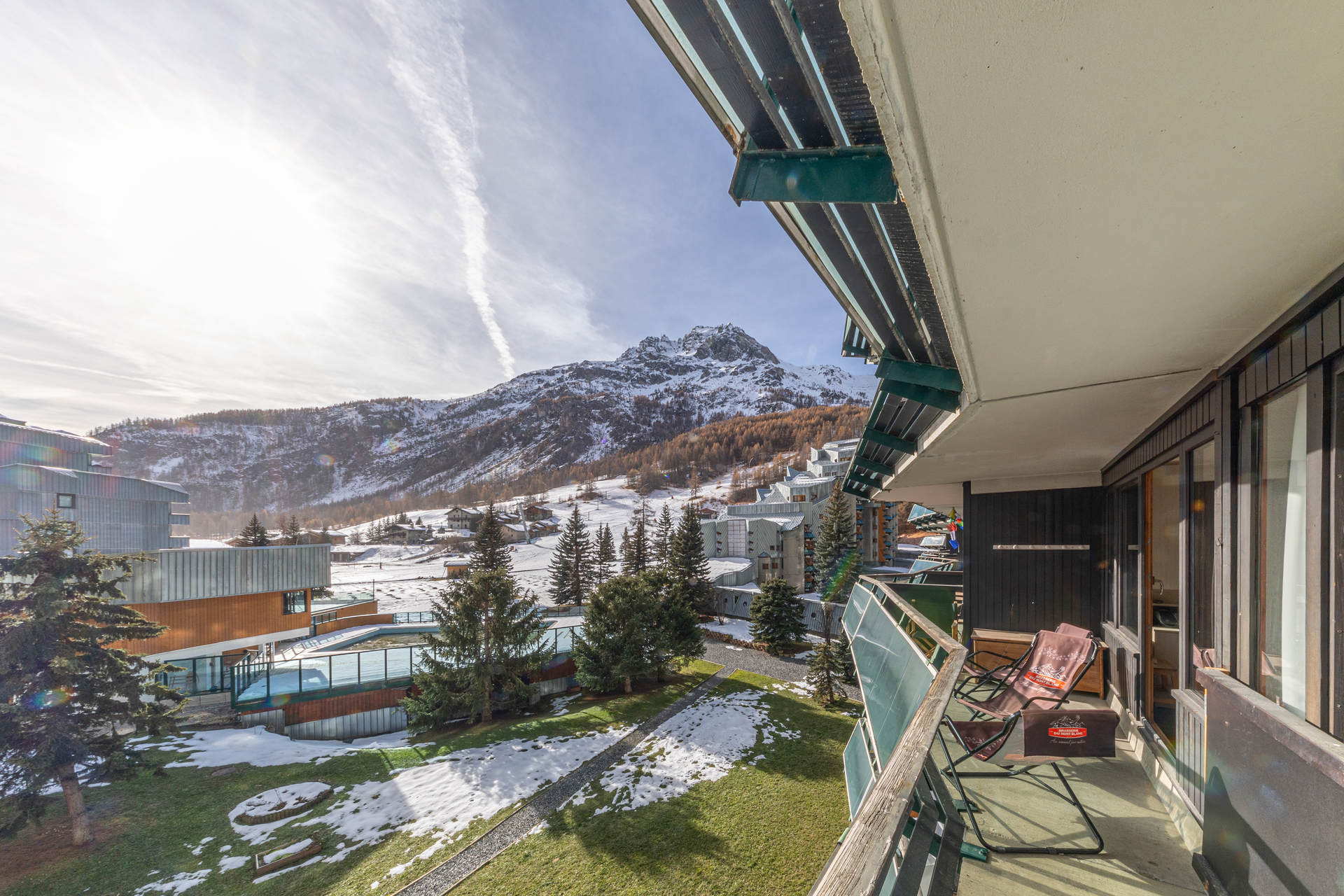 _lv_images__lot_0000240084_12_1455502