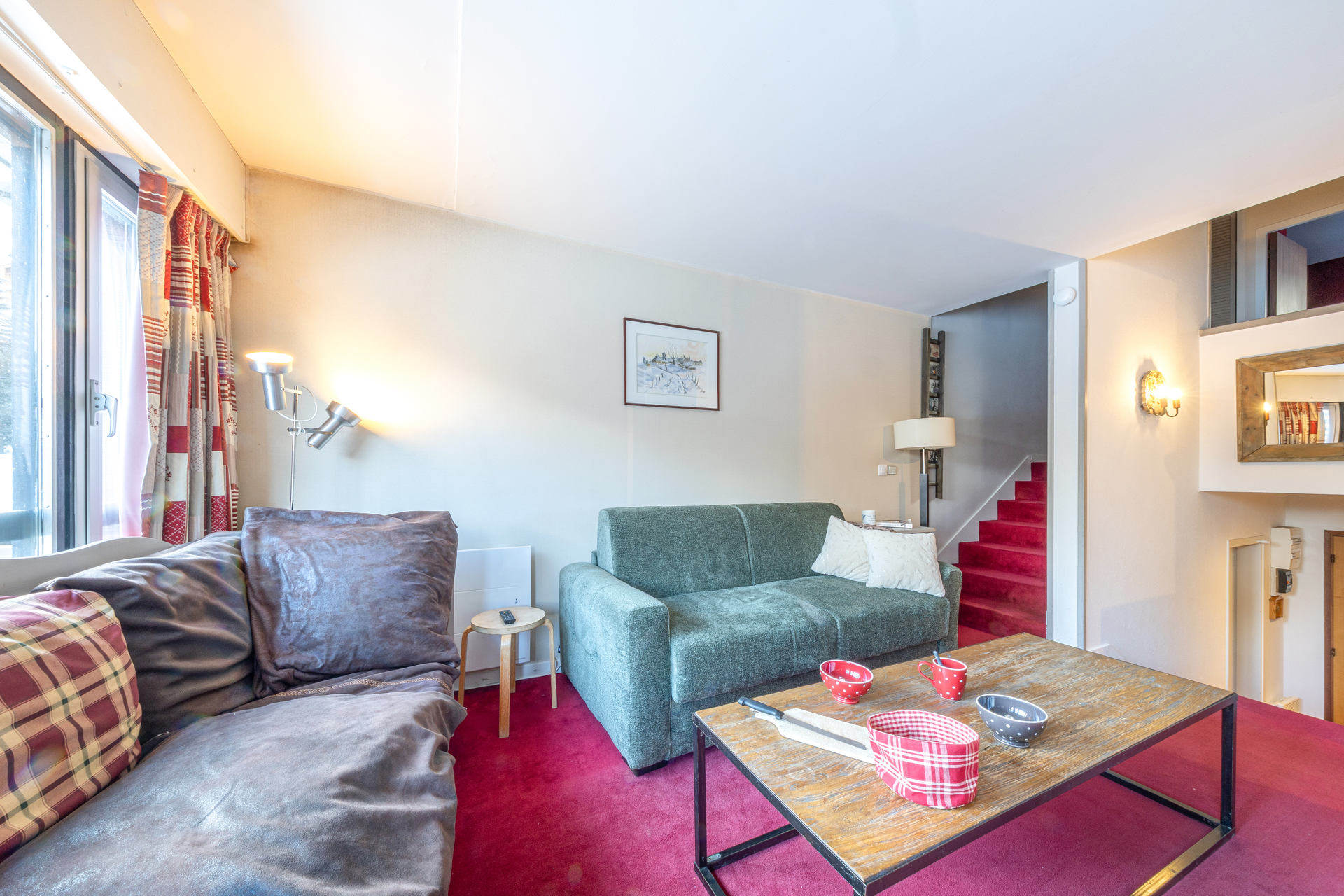 _lv_images__lot_0000250011_02_1456991