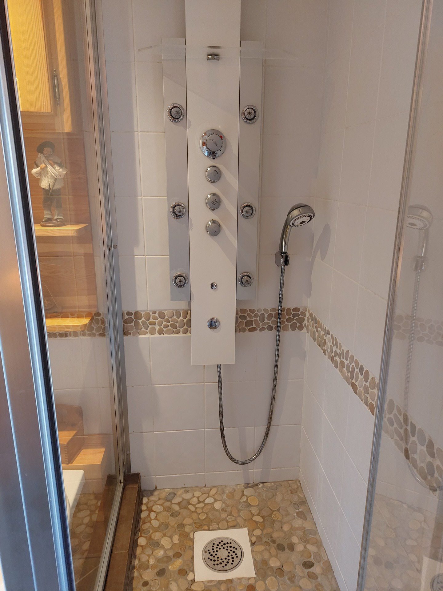 _lv_images__lot_0000250021_15_1456087