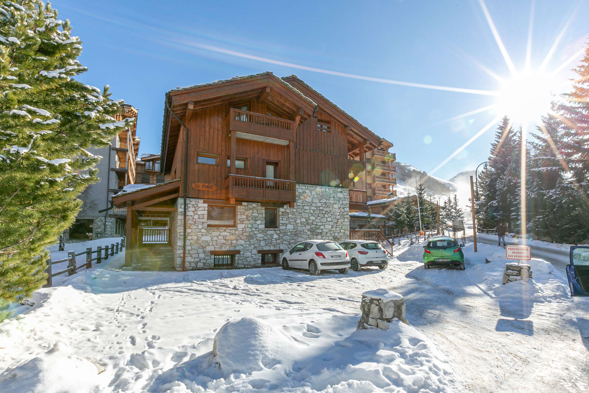 _lv_images__lot_0000280002_13_1456026