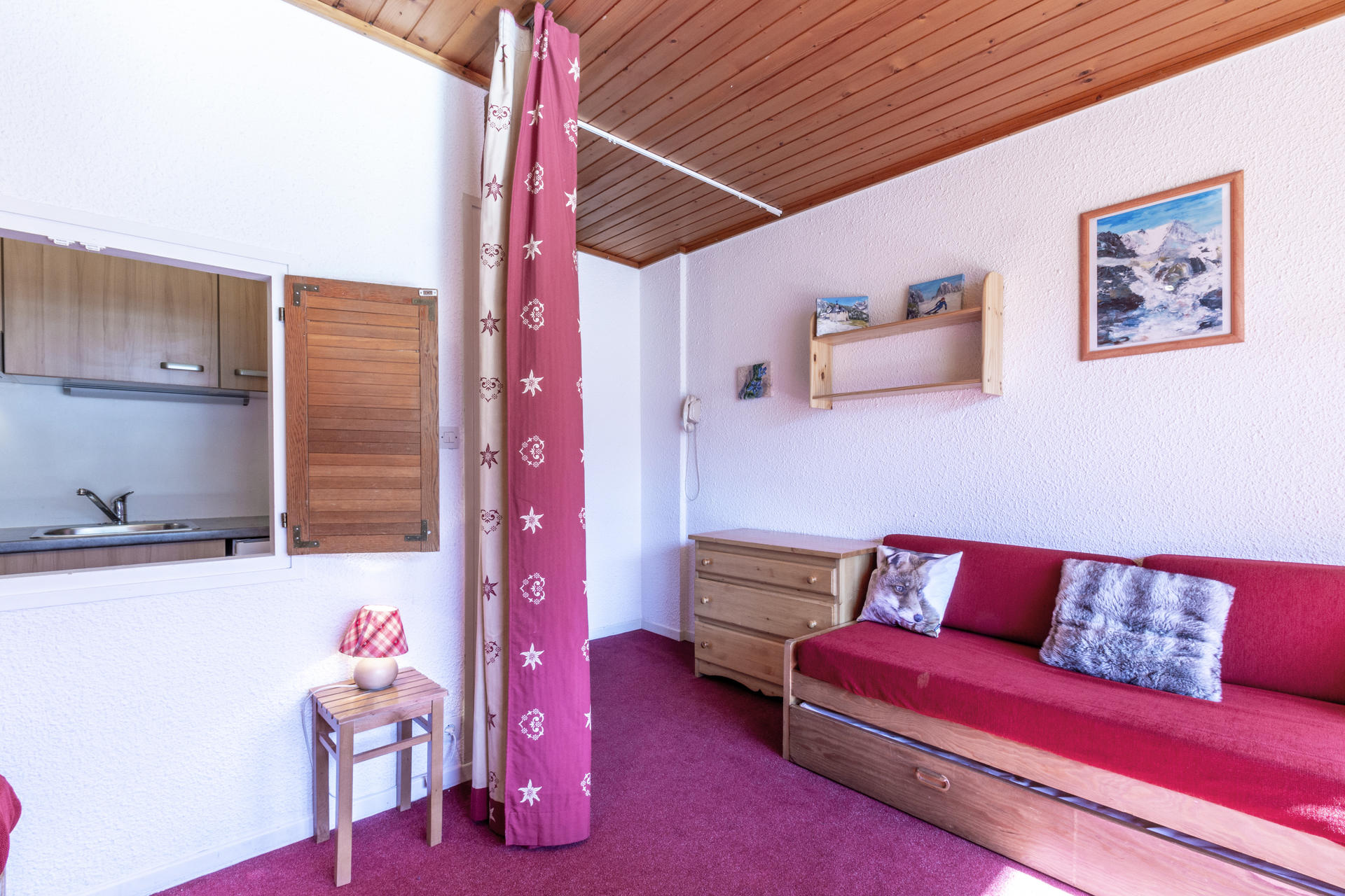 _lv_images__lot_0000380023_03_1458425