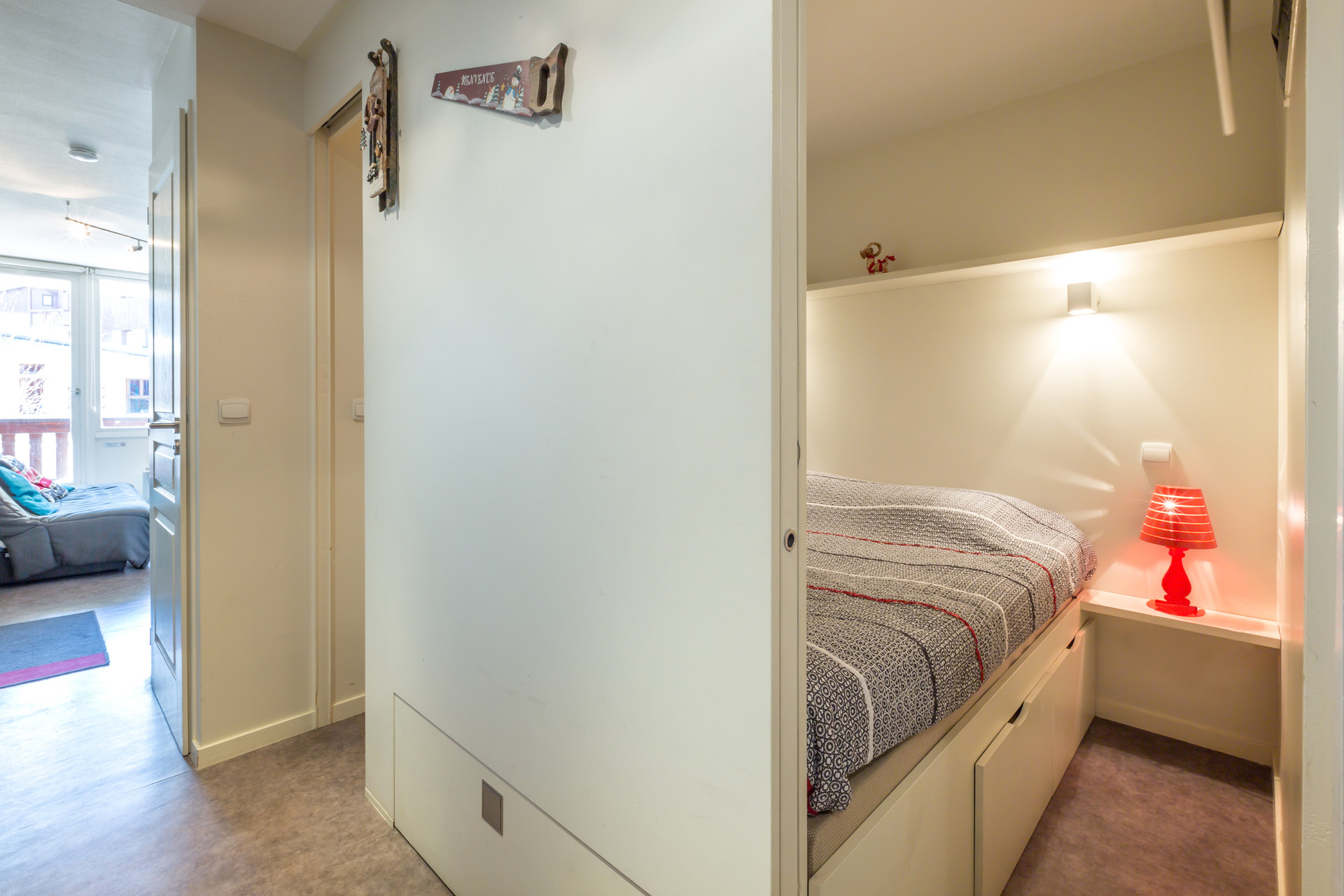 _lv_images__lot_0000400016_07_1457805