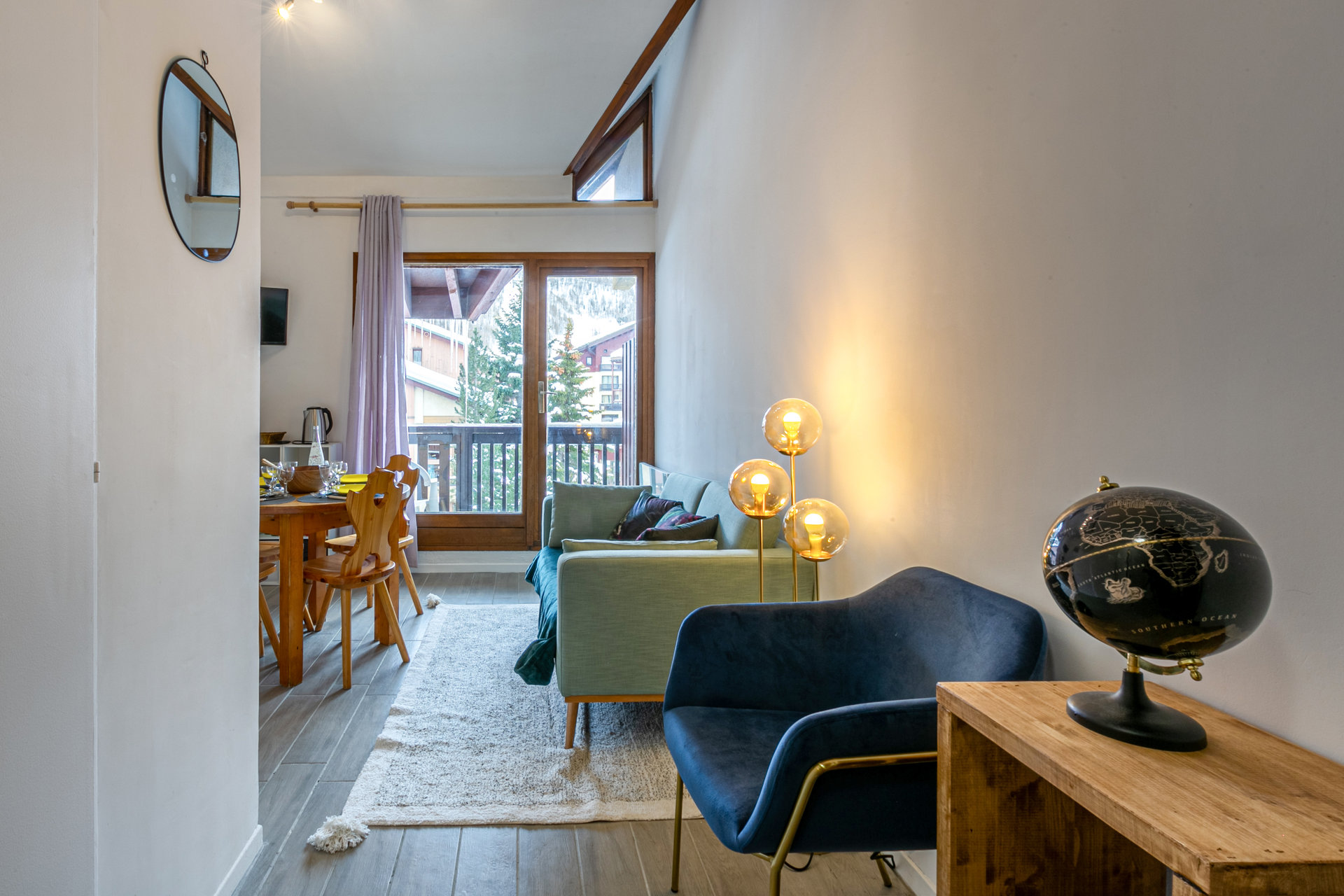 _lv_images__lot_0000400055_05_1455946