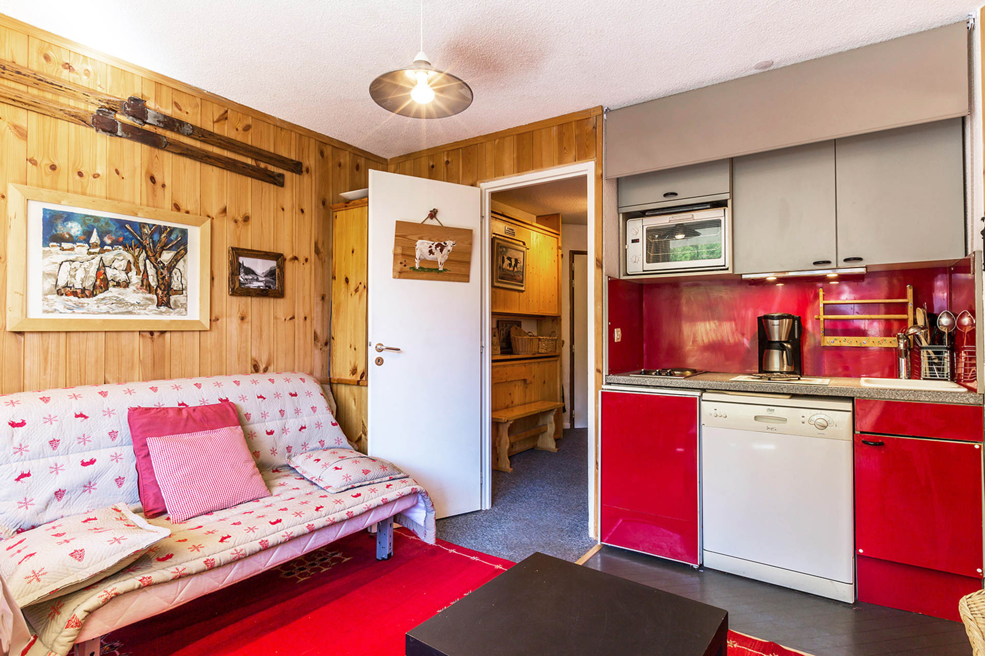 _lv_images__lot_0000400087_03_1458666