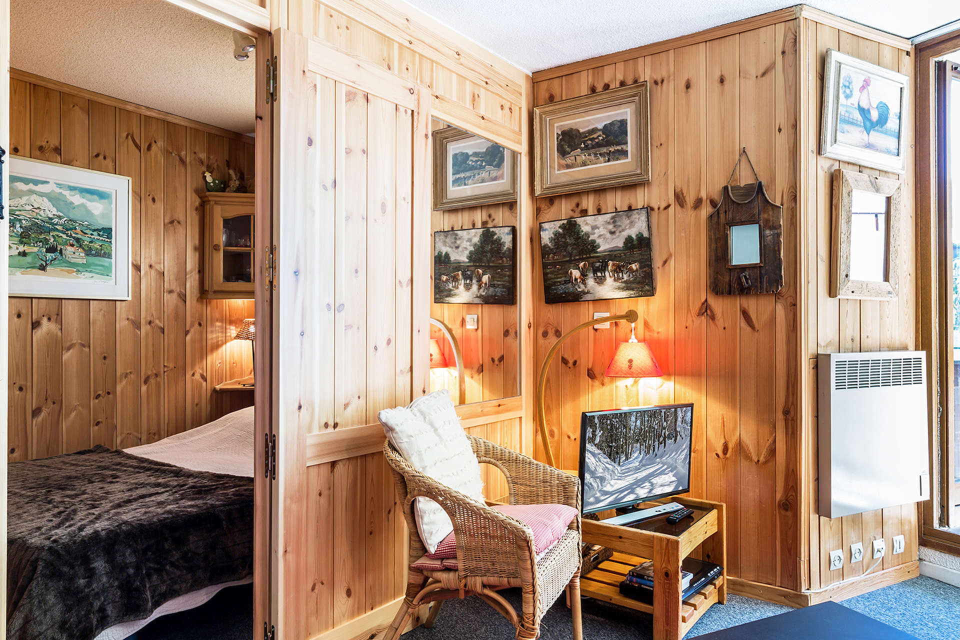 _lv_images__lot_0000400087_05_1458668