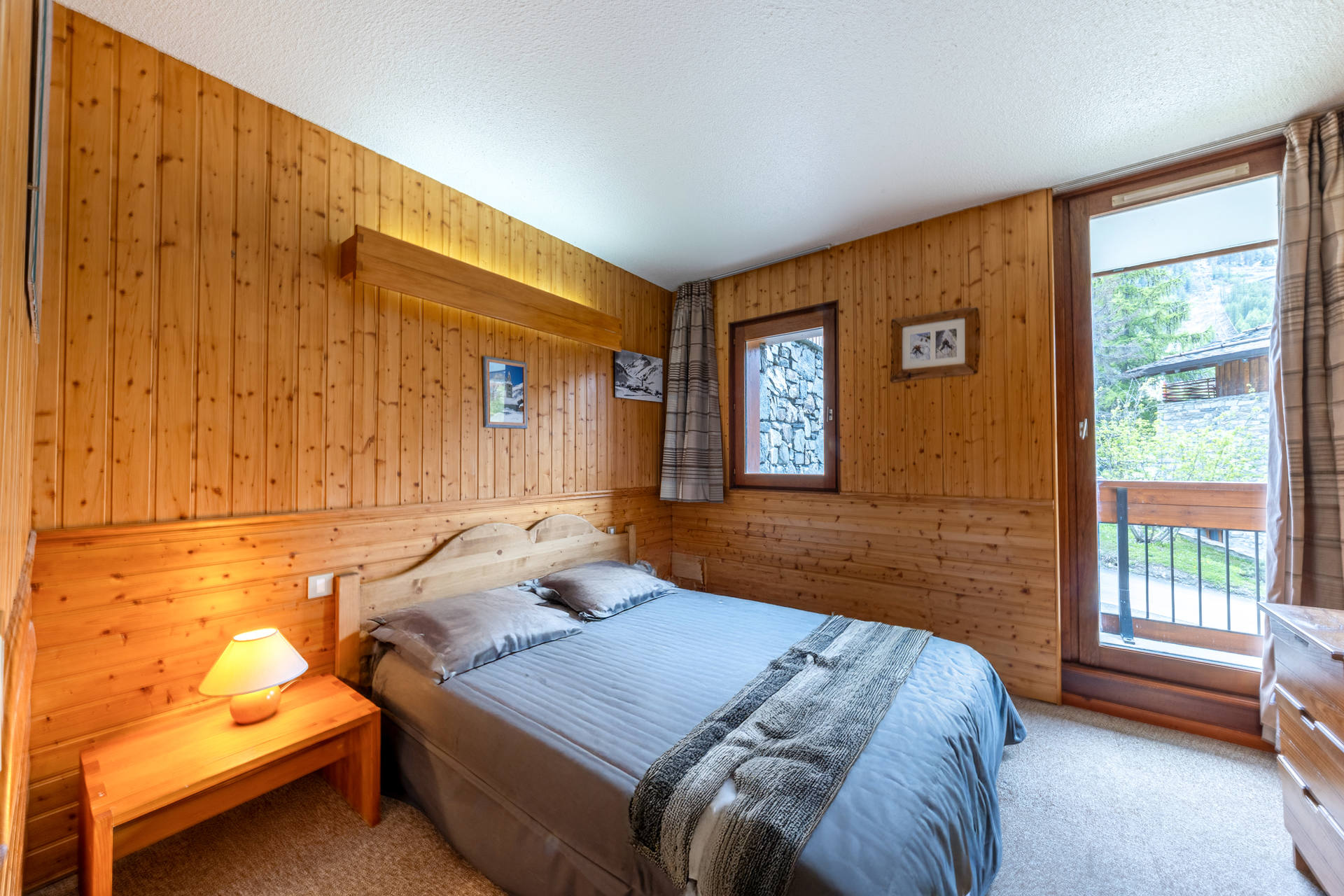 _lv_images__lot_0000410021_07_1458745