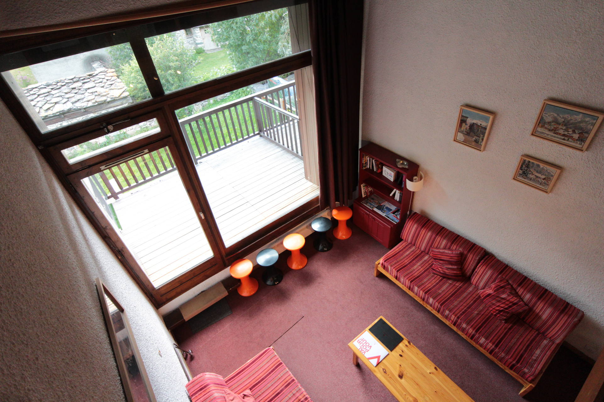 _lv_images__lot_0000670001_12_1457094