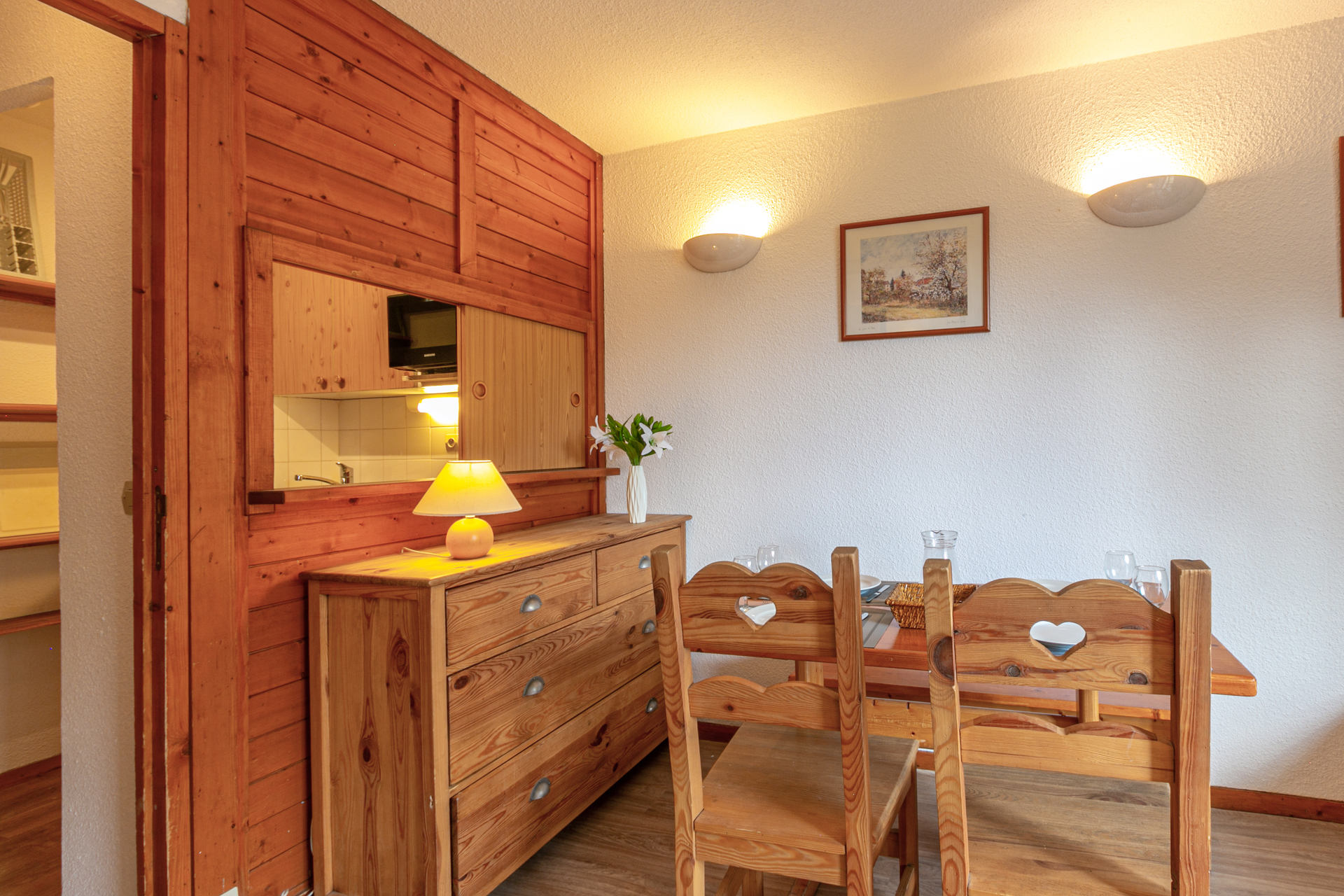 _lv_images__lot_0000720017_03_1456031