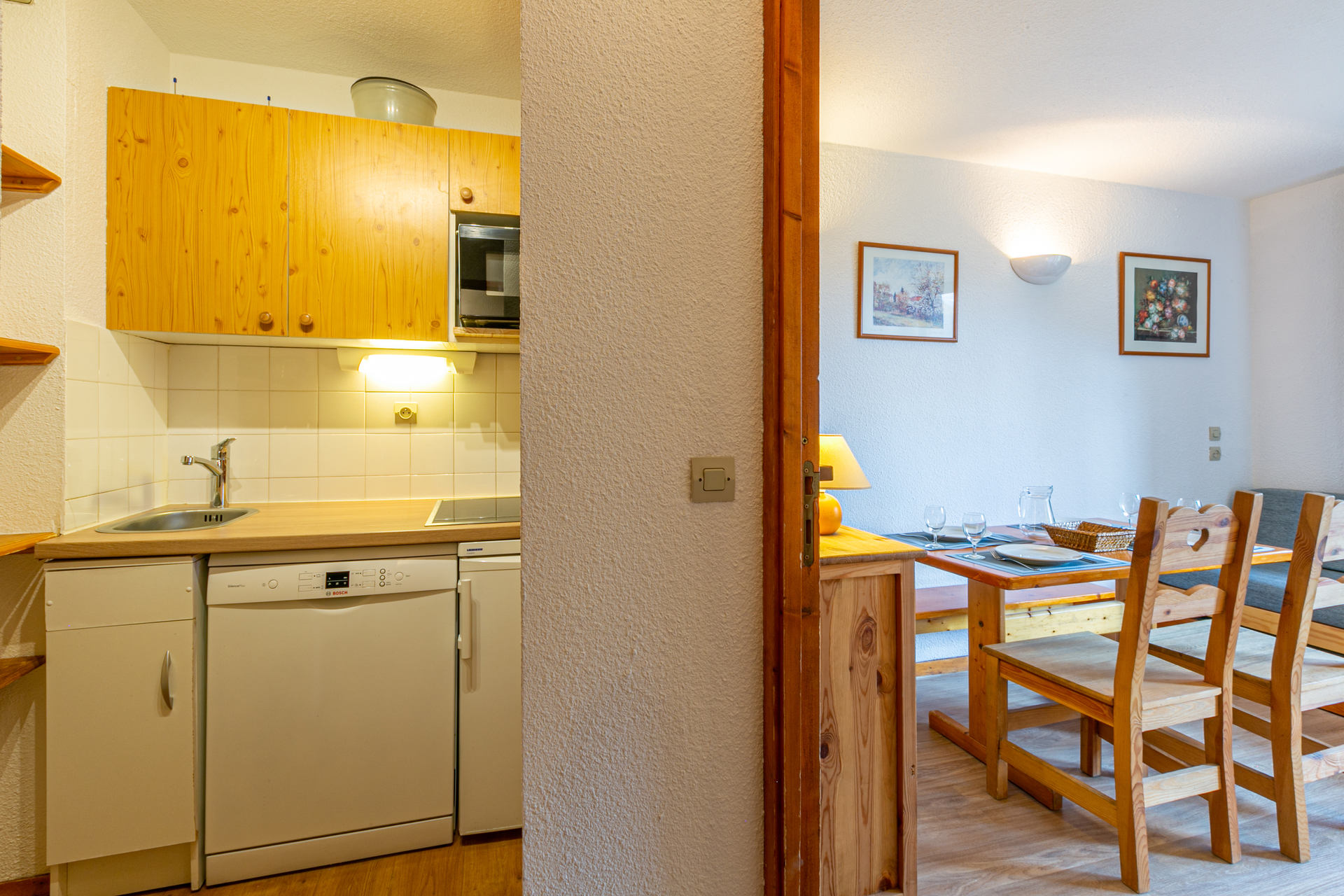 _lv_images__lot_0000720017_04_1456032