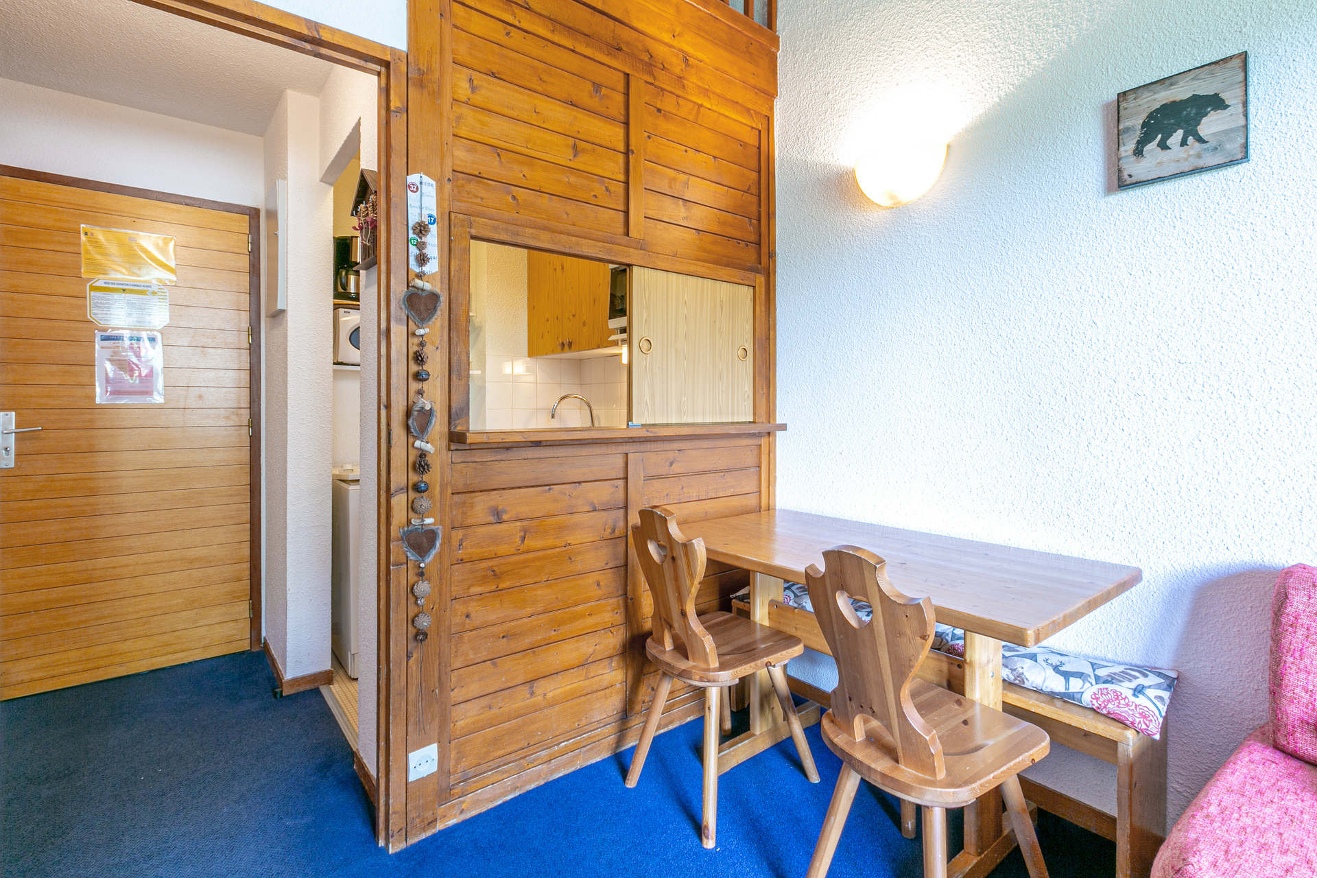 _lv_images__lot_0000720043_03_1457906