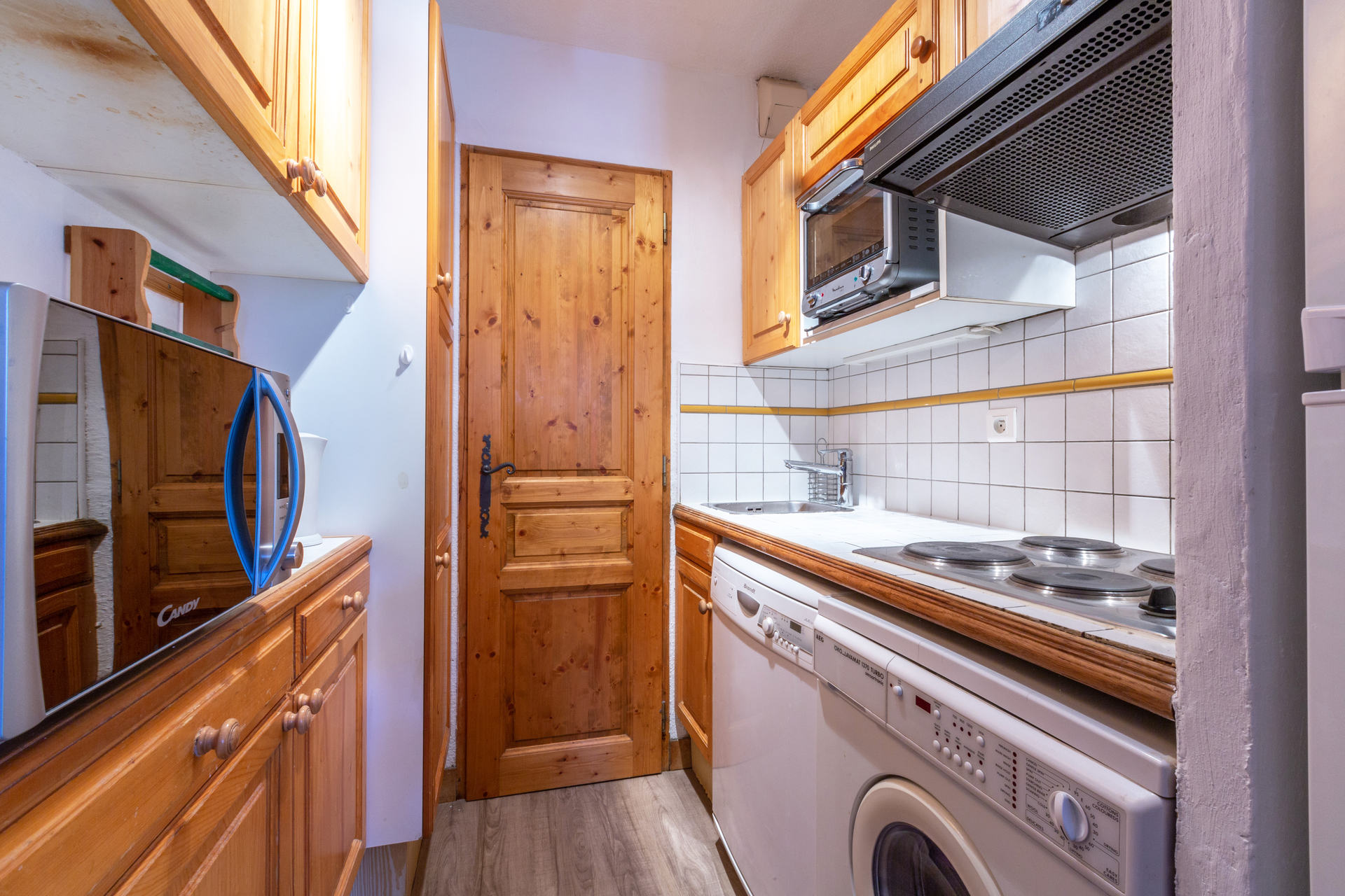 _lv_images__lot_0000730018_07_1457607