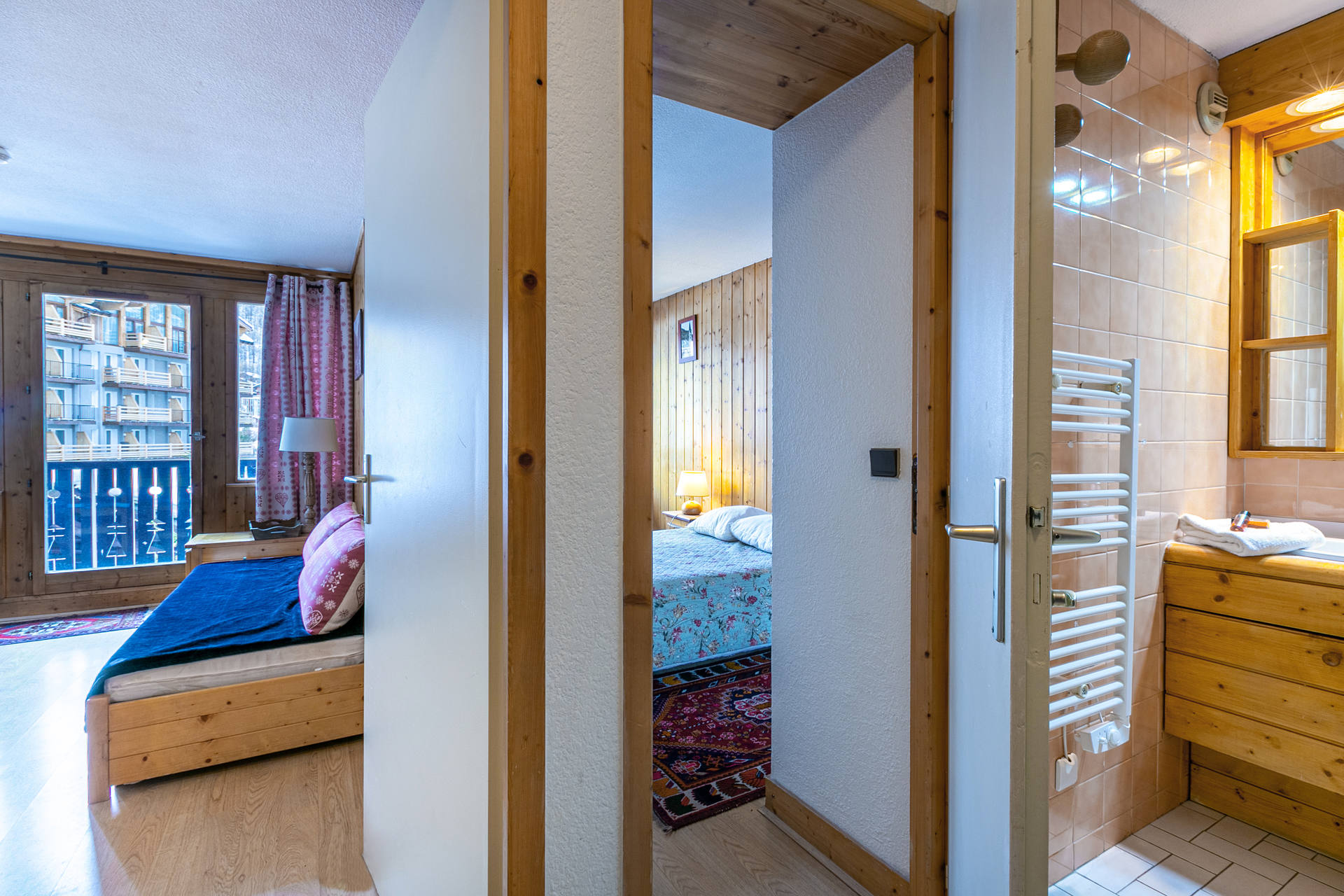 _lv_images__lot_0001050088_07_1457991