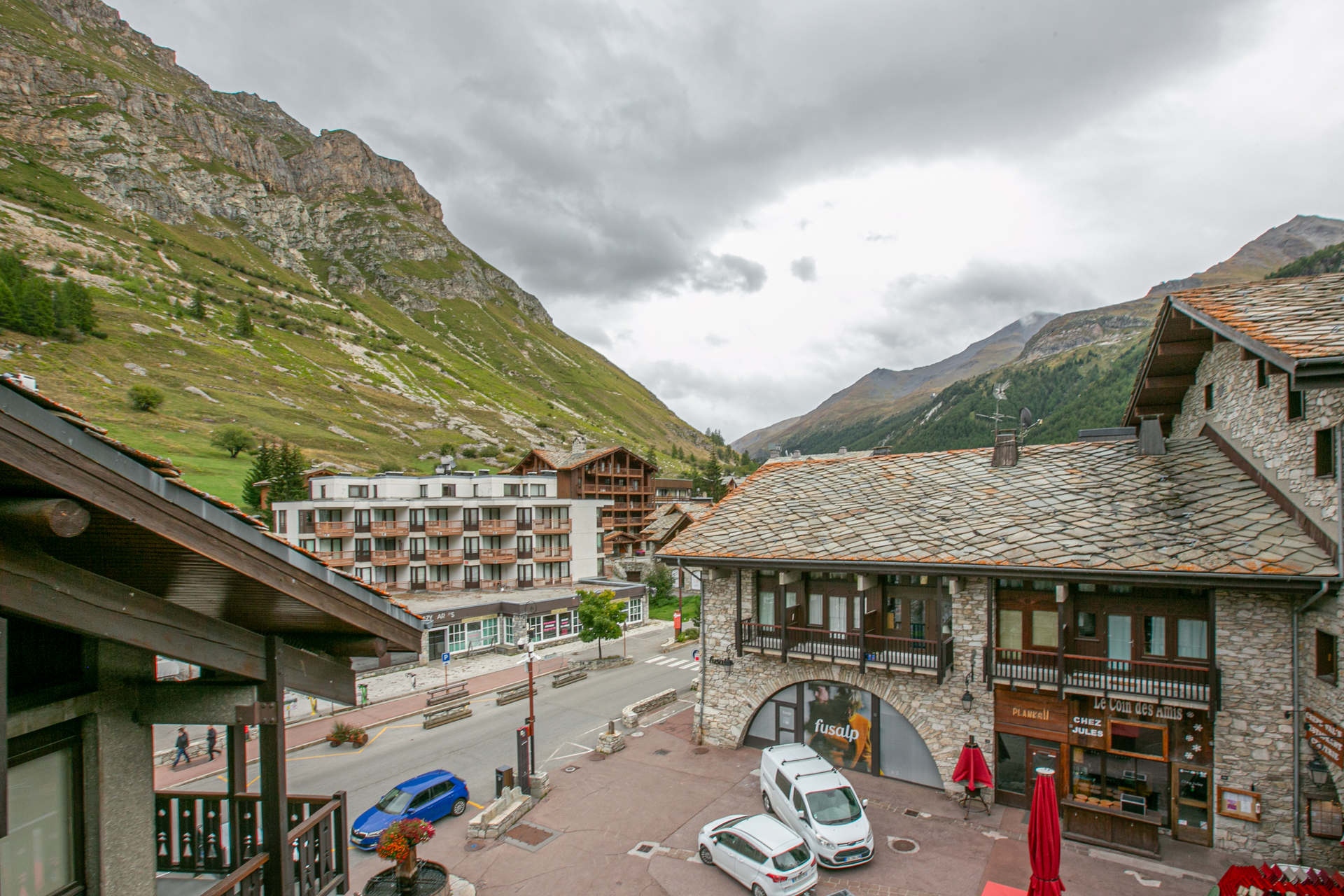 _lv_images__lot_0001050151_10_1457838