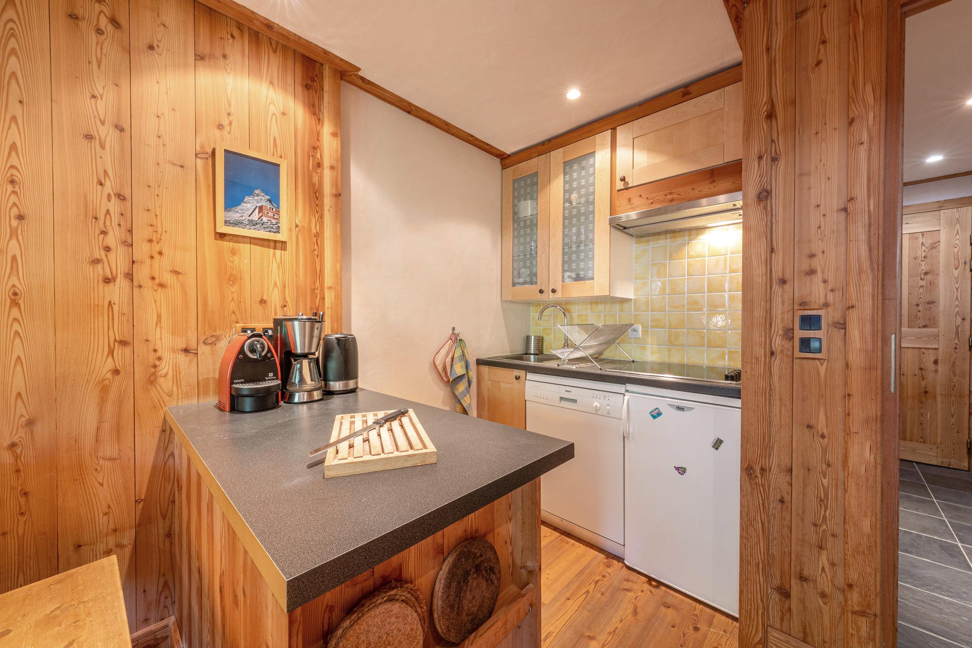 _lv_images__lot_0001080039_06_1457409