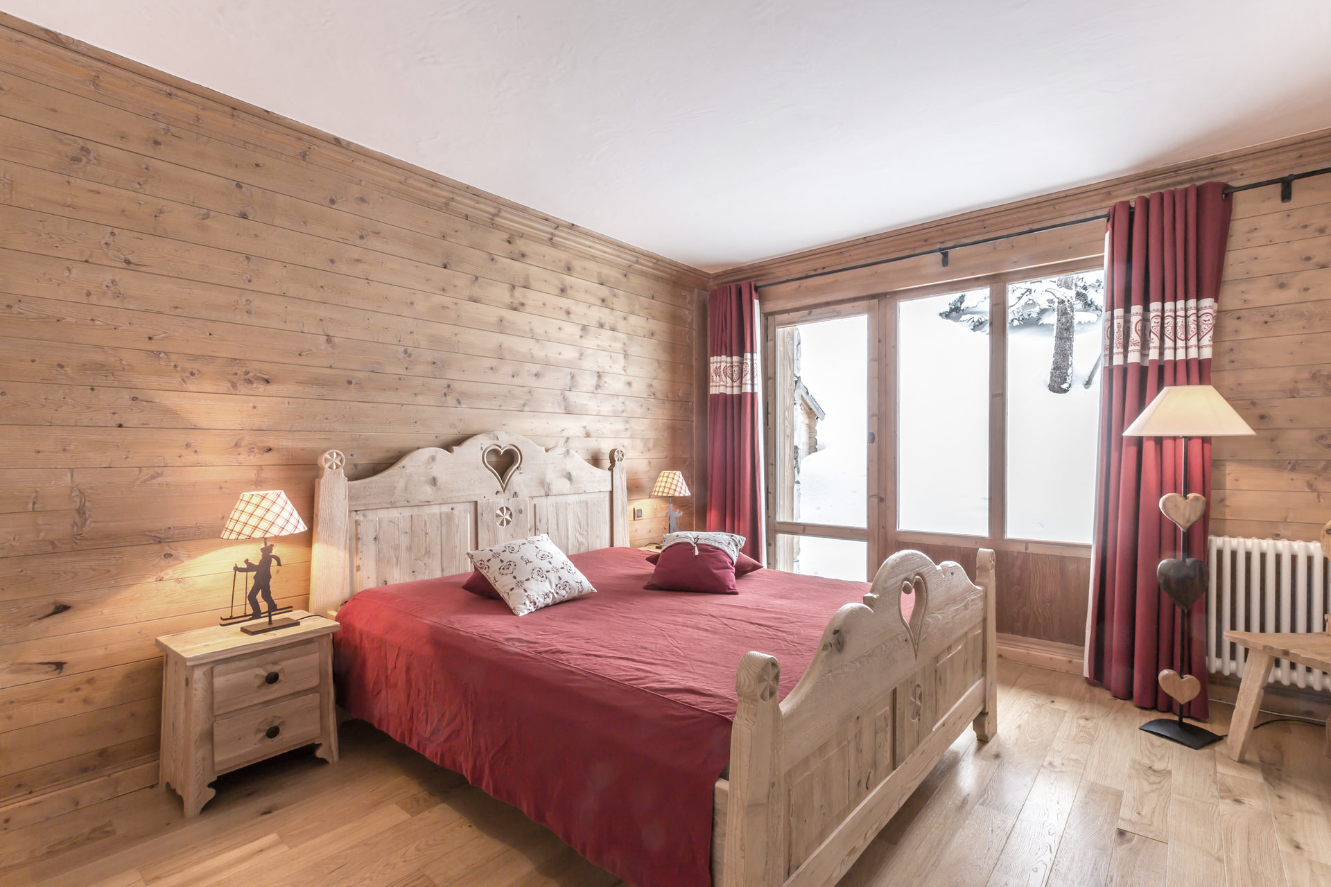 _lv_images__lot_0001080045_08_1455144