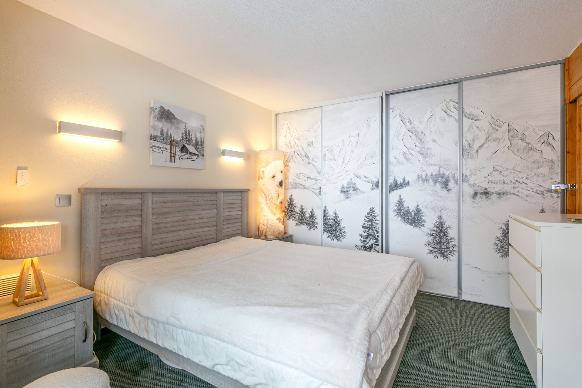 _lv_images__lot_0001110005_07_1456064