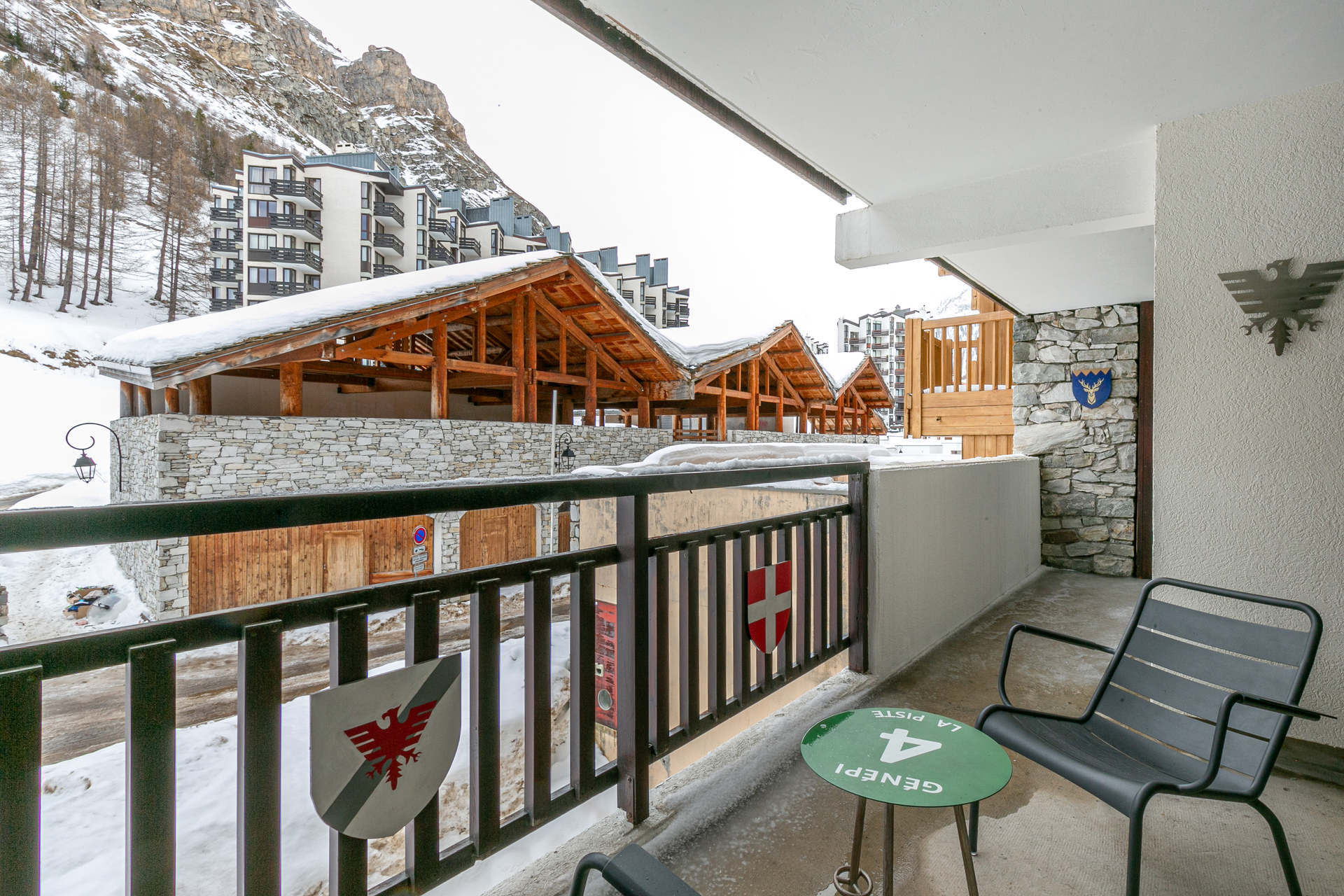 _lv_images__lot_0001110005_10_1456067