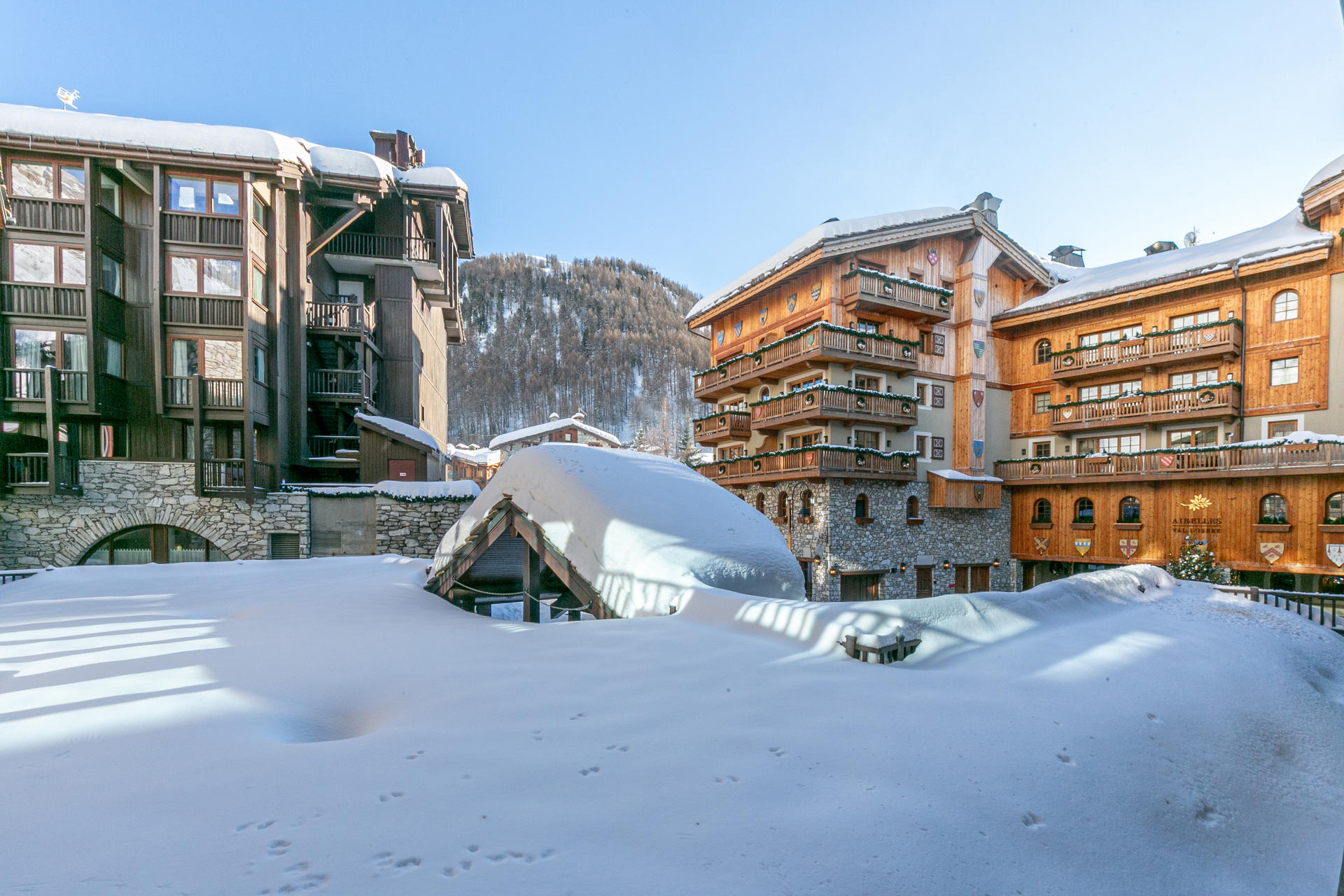 _lv_images__lot_0001120109_08_1457851