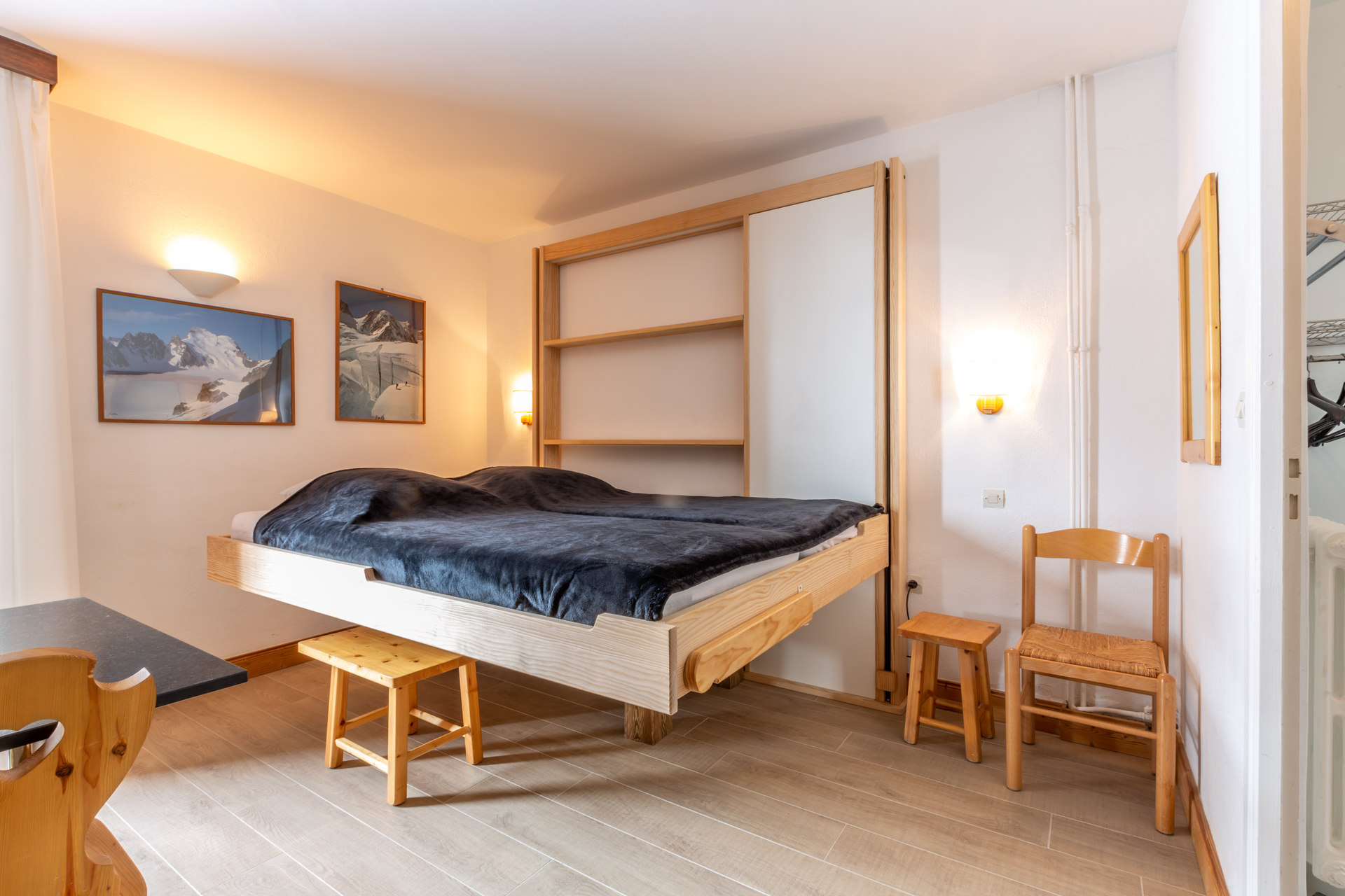 _lv_images__lot_0001190003_04_1458576