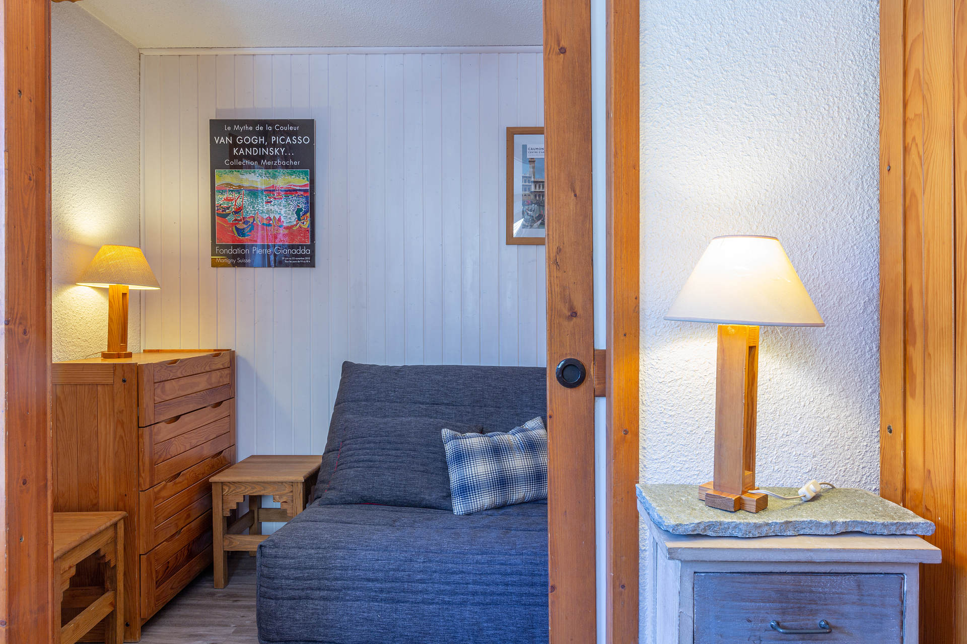 _lv_images__lot_0001210016_15_1455566