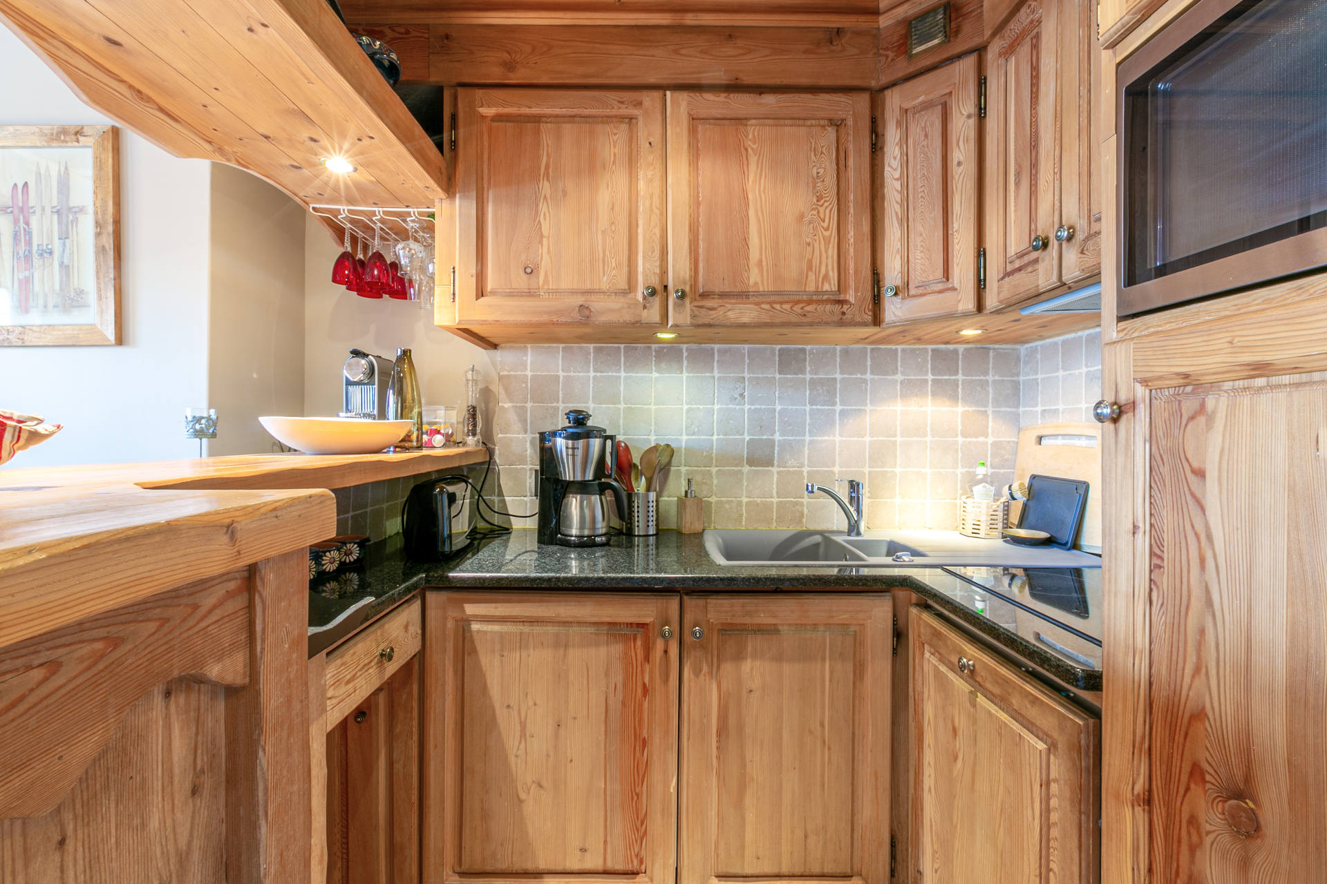 _lv_images__lot_0001220001_07_1457195