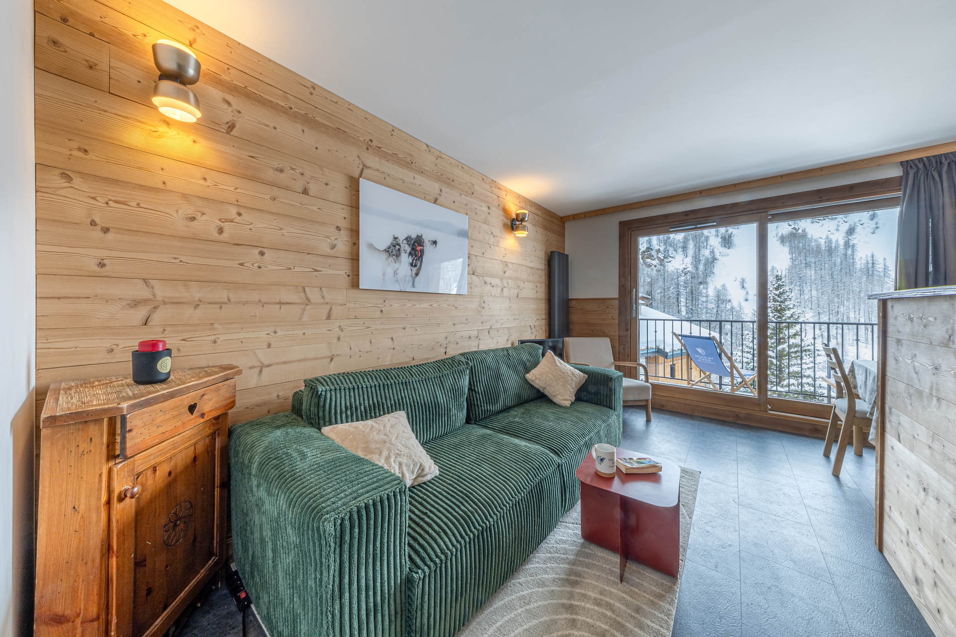 _lv_images__lot_0001330004_02_1456164