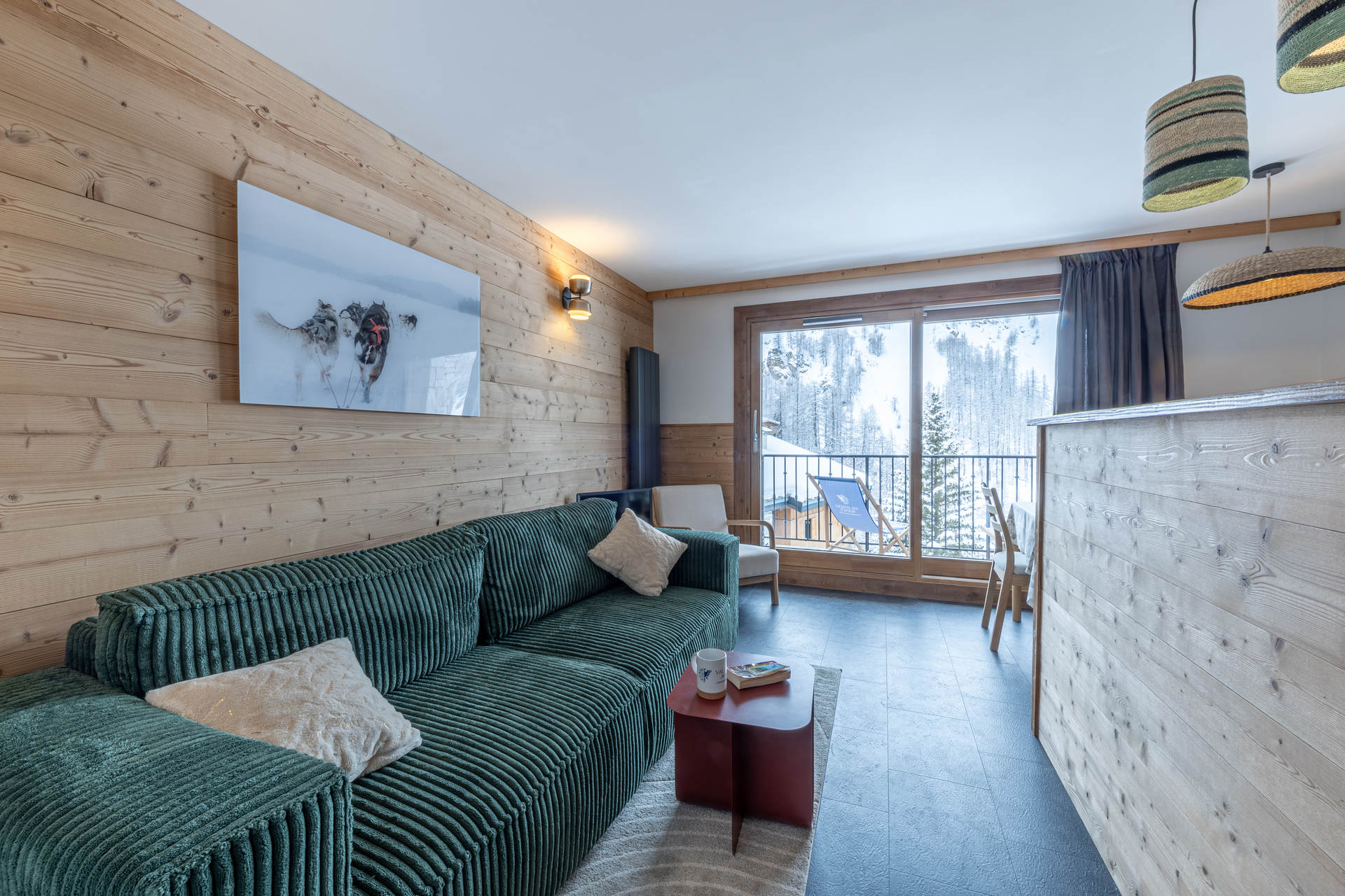 _lv_images__lot_0001330004_03_1456165