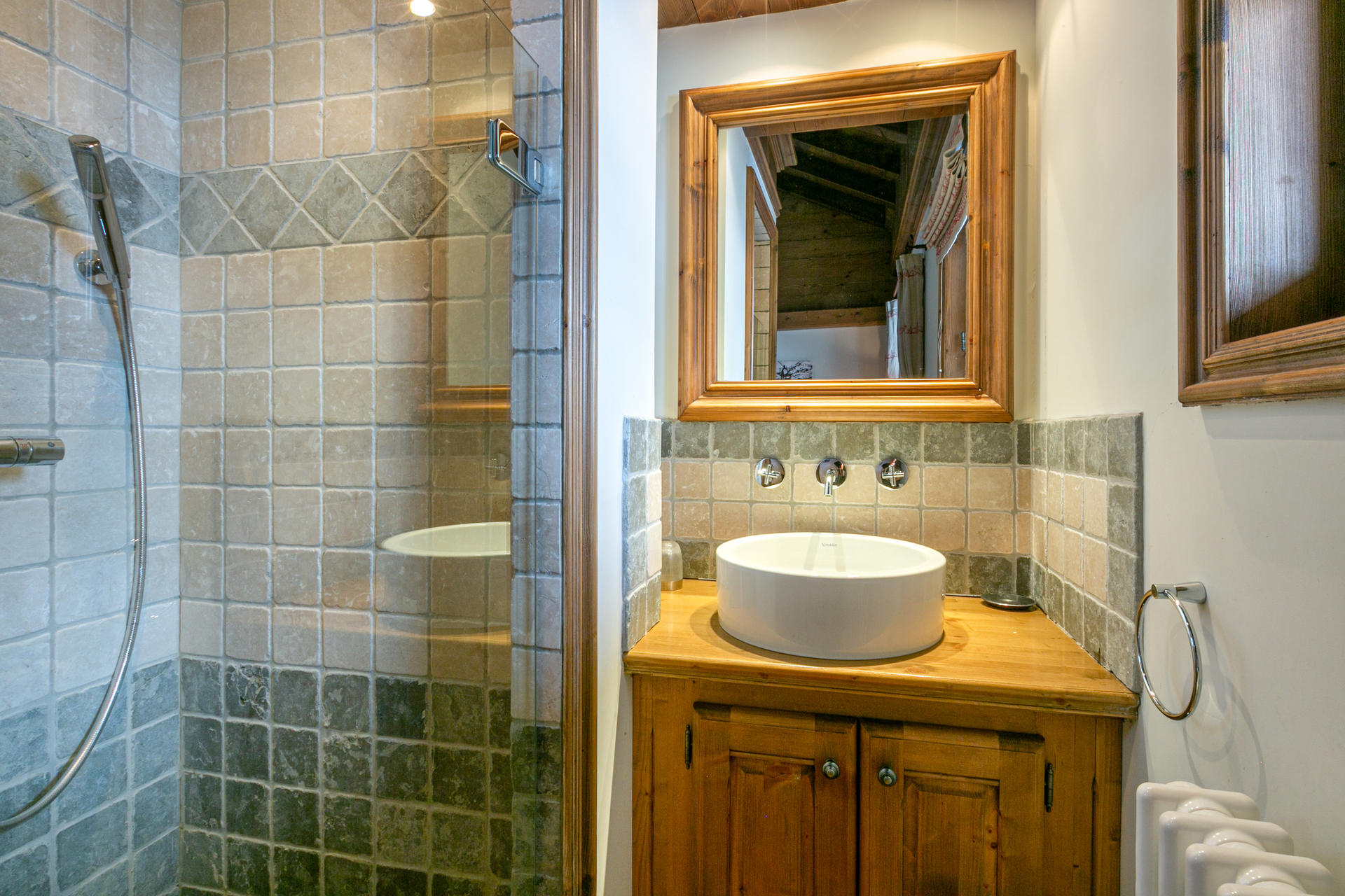 _lv_images__lot_0001380022_13_1454845