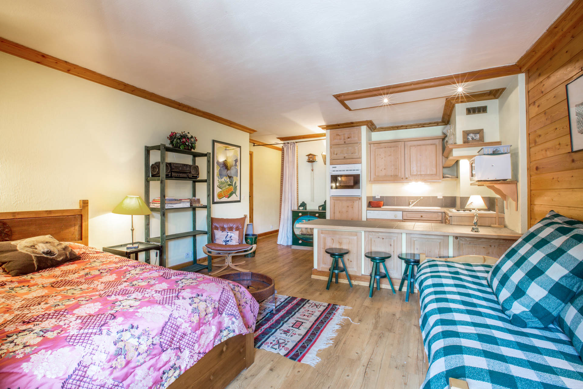 _lv_images__lot_0001430015_10_1454637