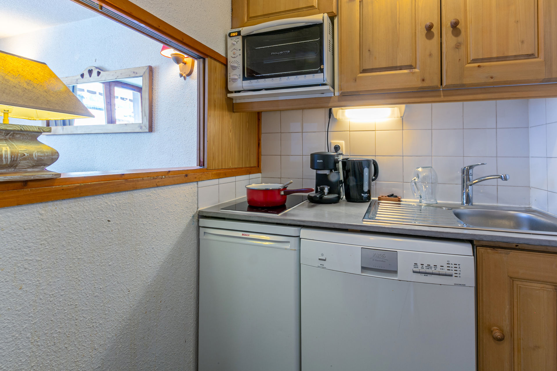 _lv_images__lot_0001730082_06_1456123