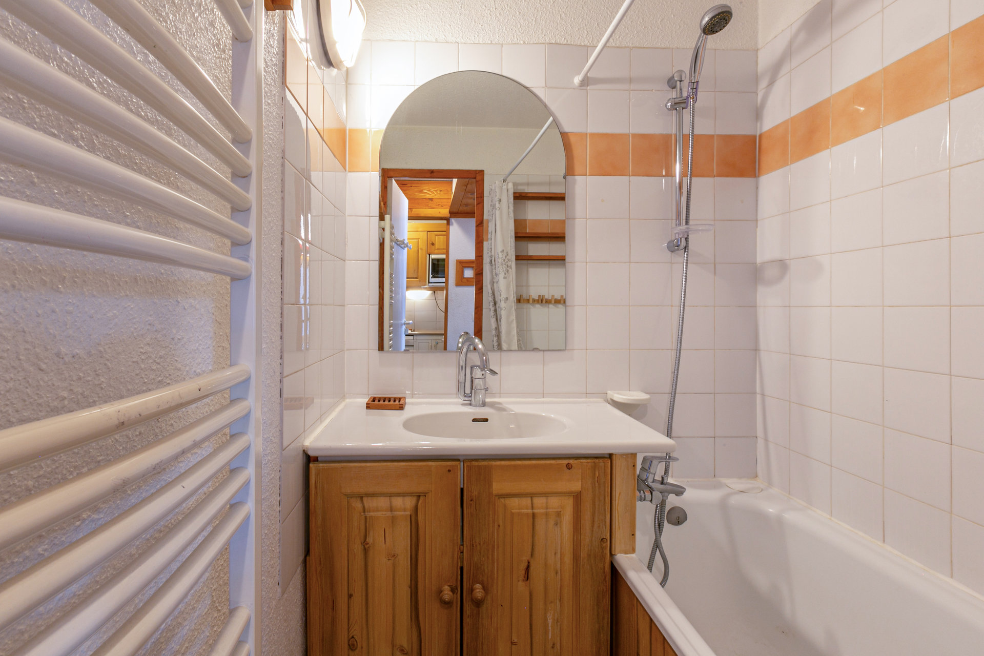 _lv_images__lot_0001730082_09_1456126