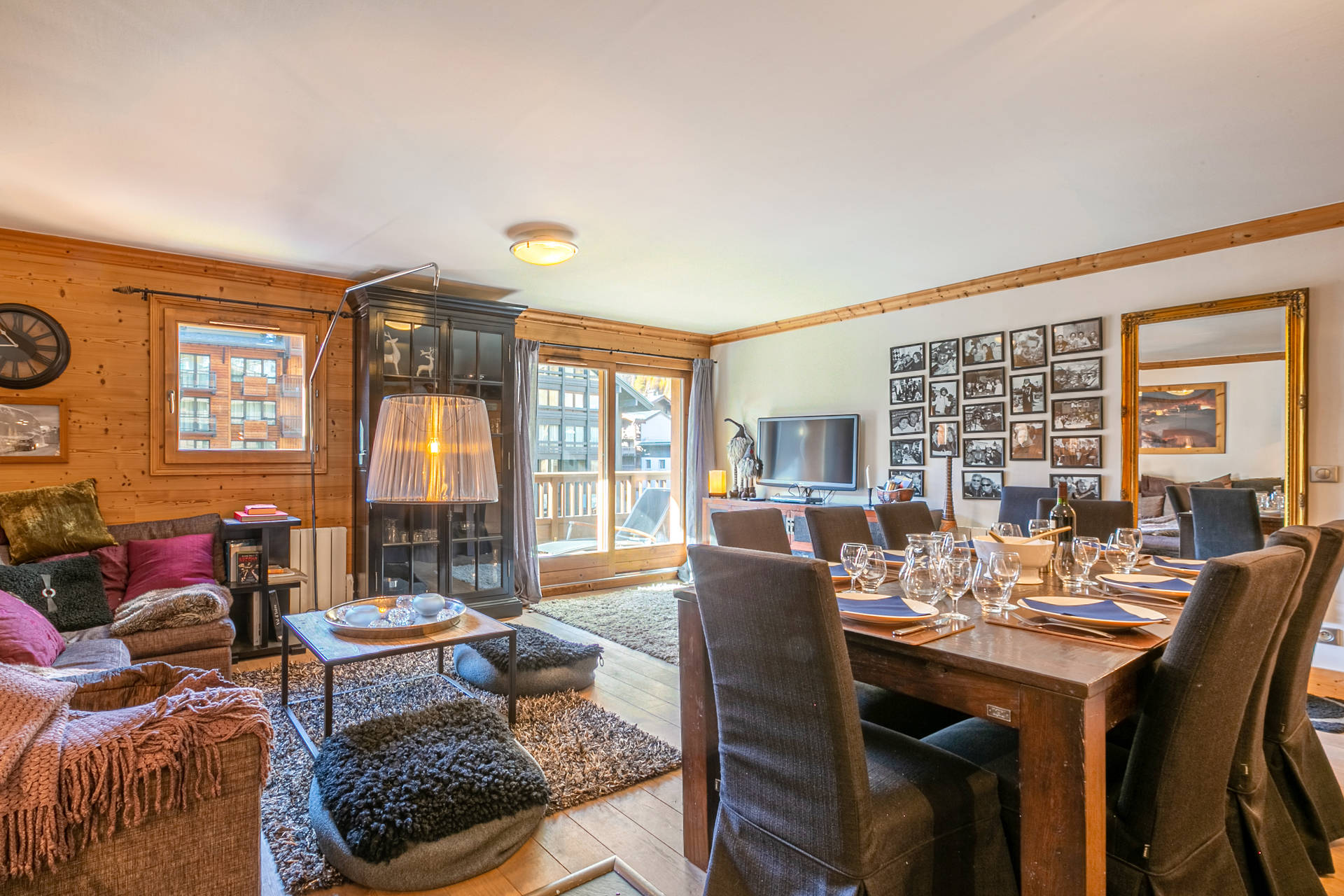 _lv_images__lot_0001920005_01_1455688