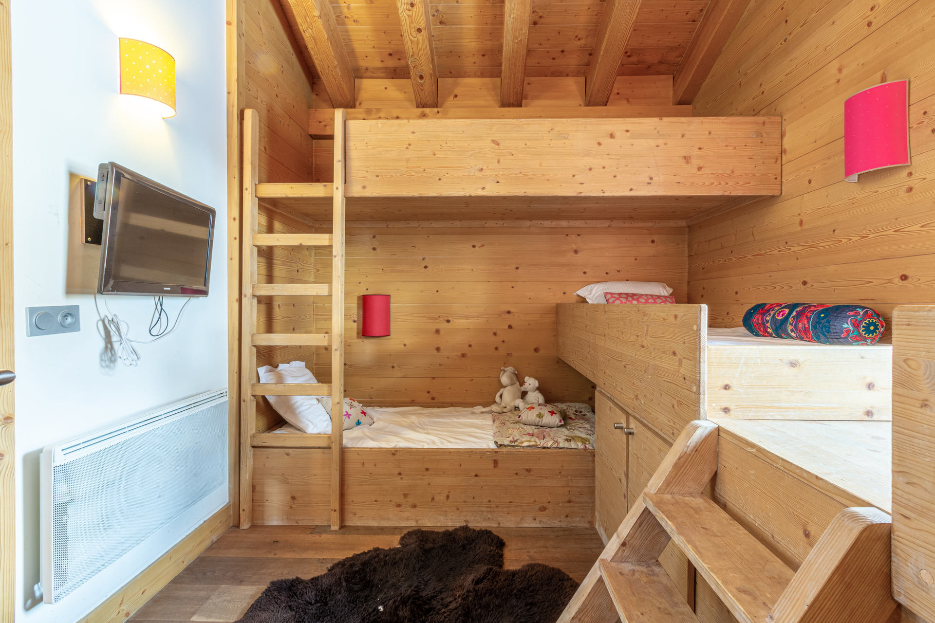 _lv_images__lot_0002200005_11_1456446