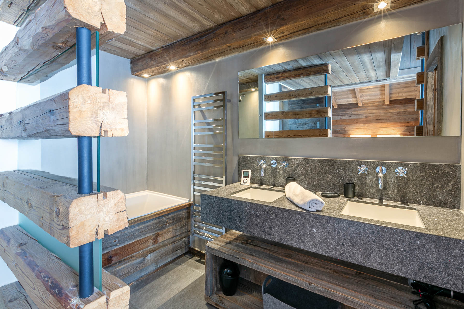 _lv_images__lot_0002340001_13_1454829