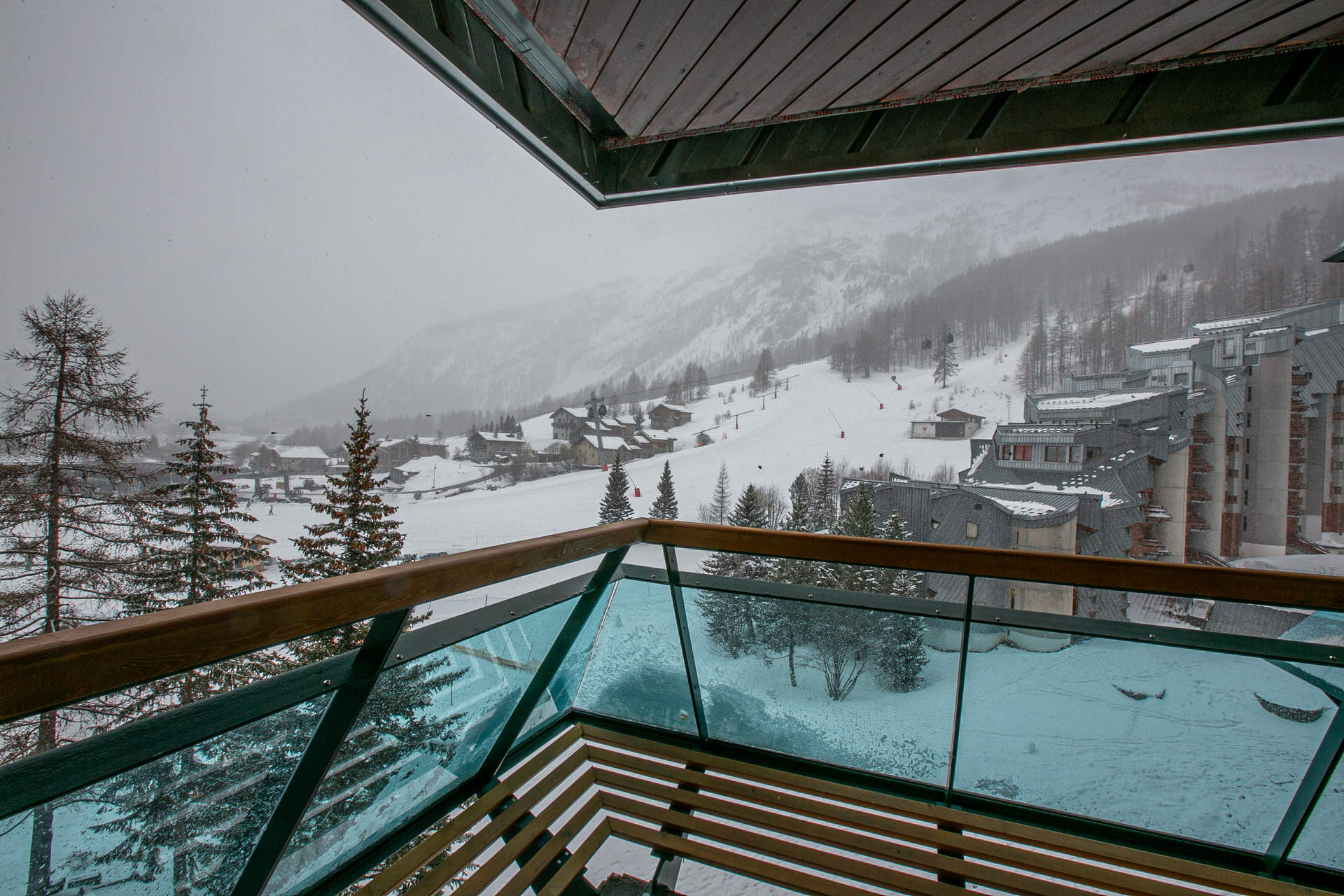 _lv_images__lot_0002340024_13_1456433