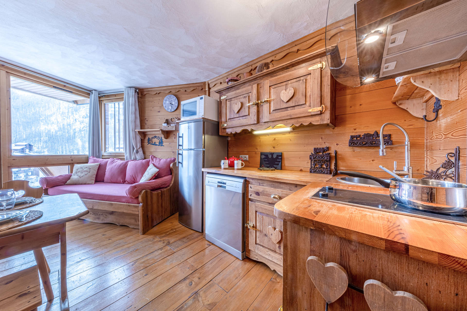 _lv_images__lot_0002340029_01_1456044