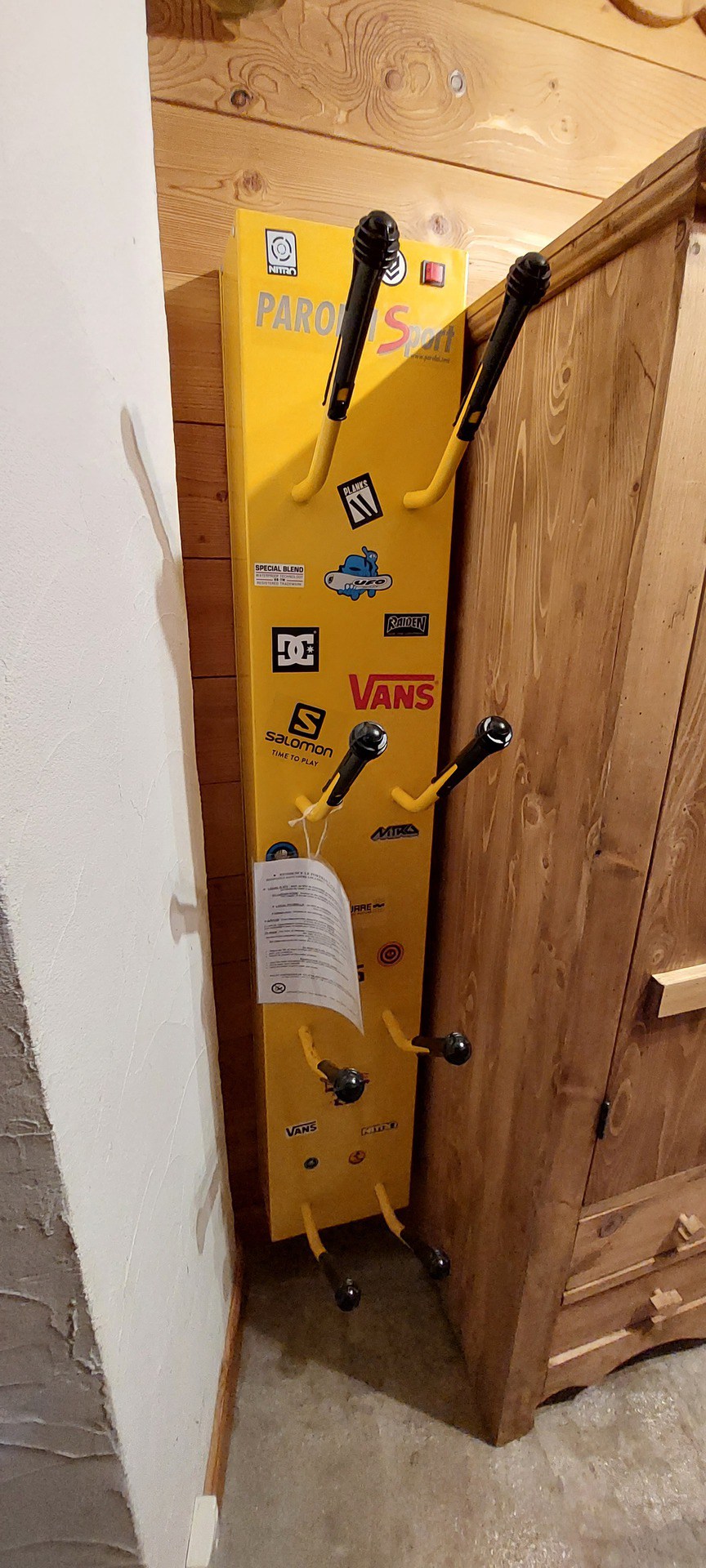 _lv_images__lot_0002340029_13_1456054