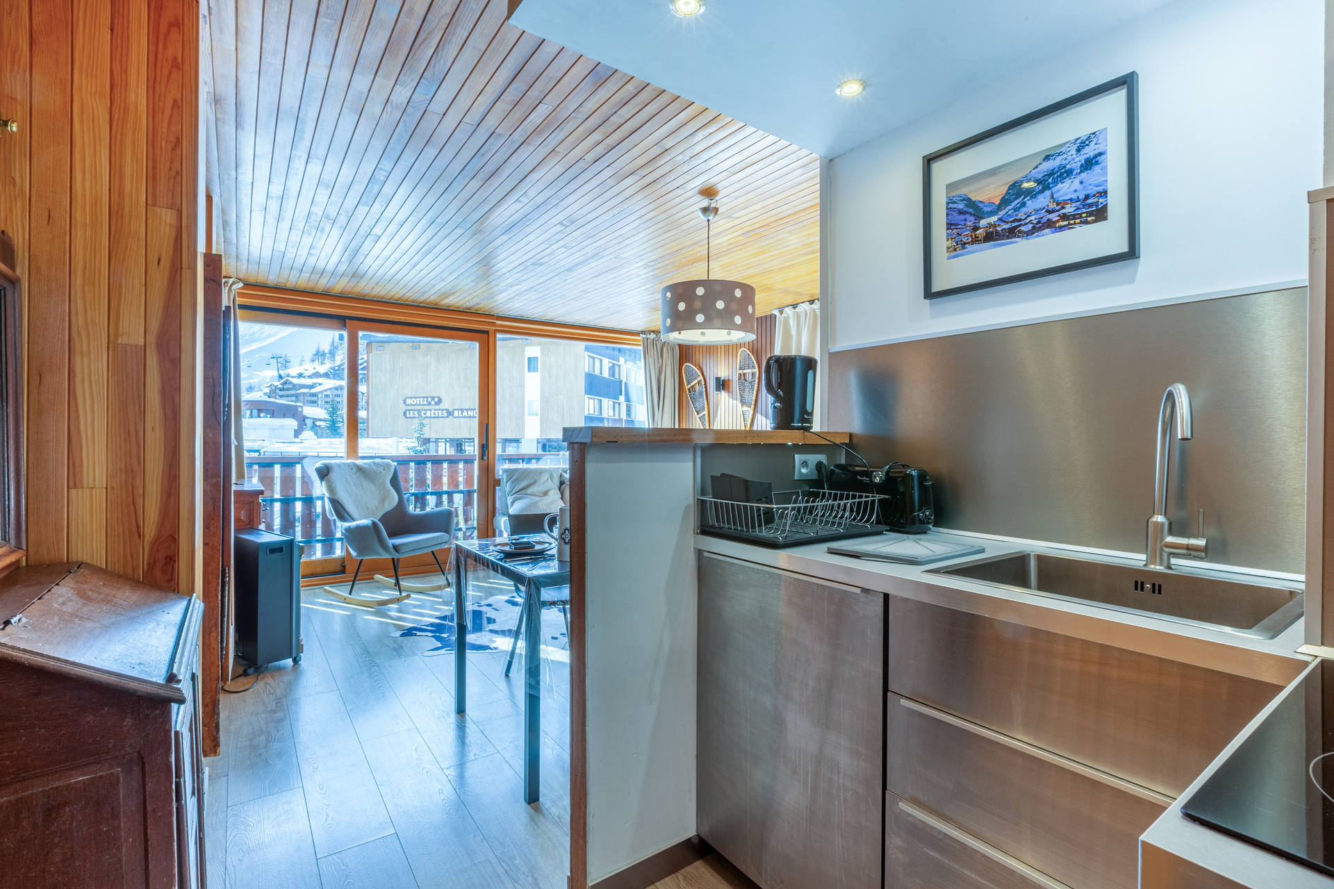 _lv_images__lot_0002340030_04_1457025