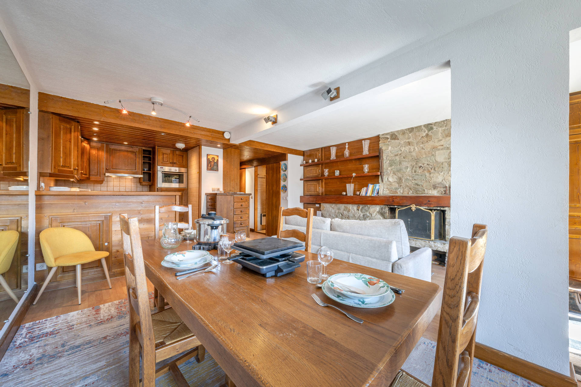 _lv_images__lot_0002340032_05_1455722