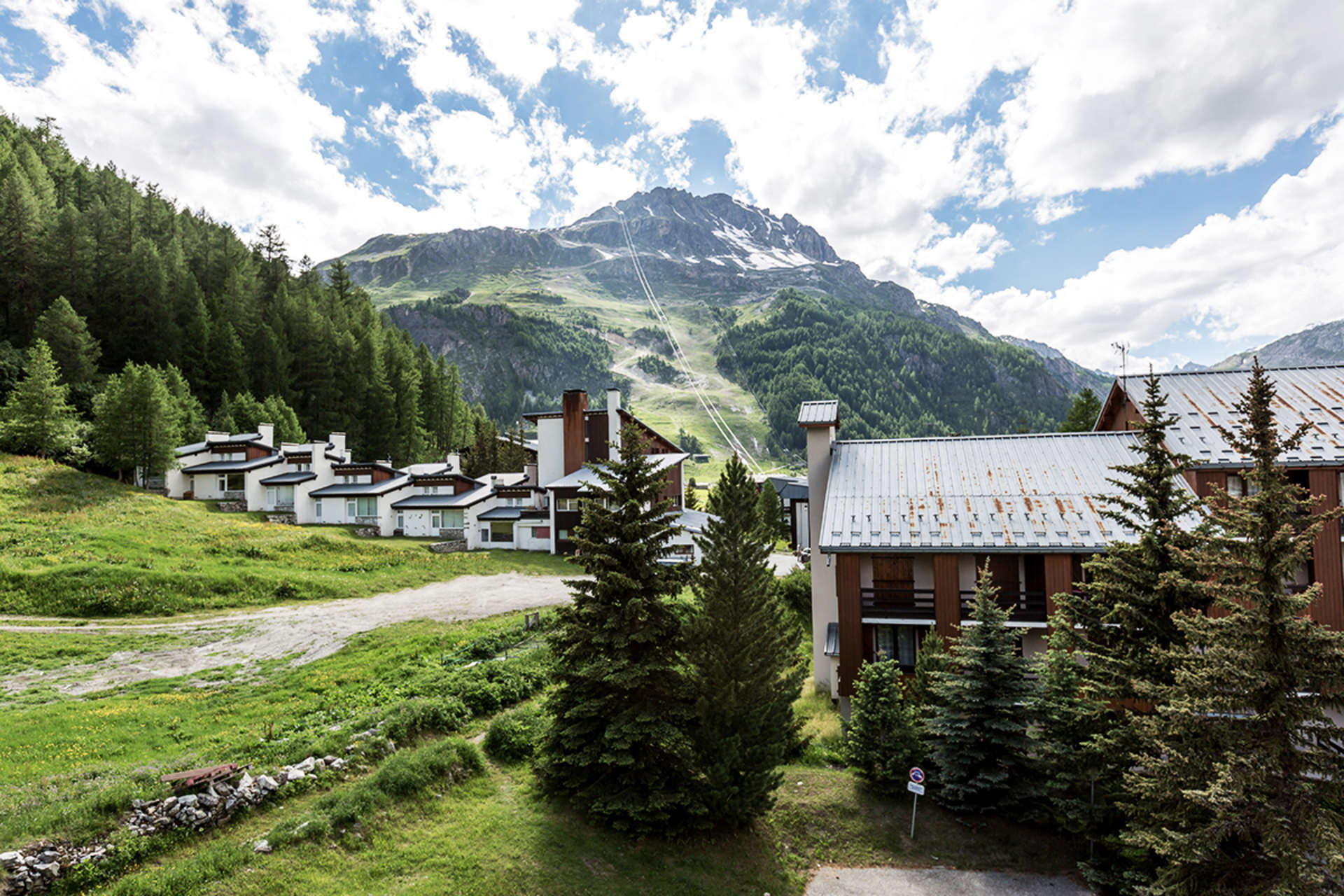 _lv_images__lot_0002340043_10_1457642