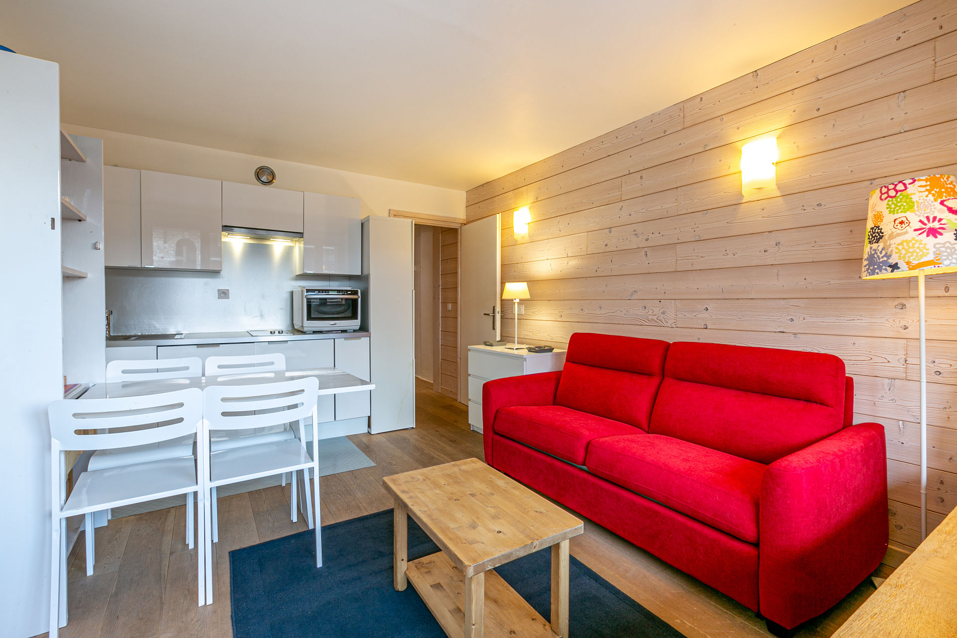 _lv_images__lot_0002340053_04_1458290