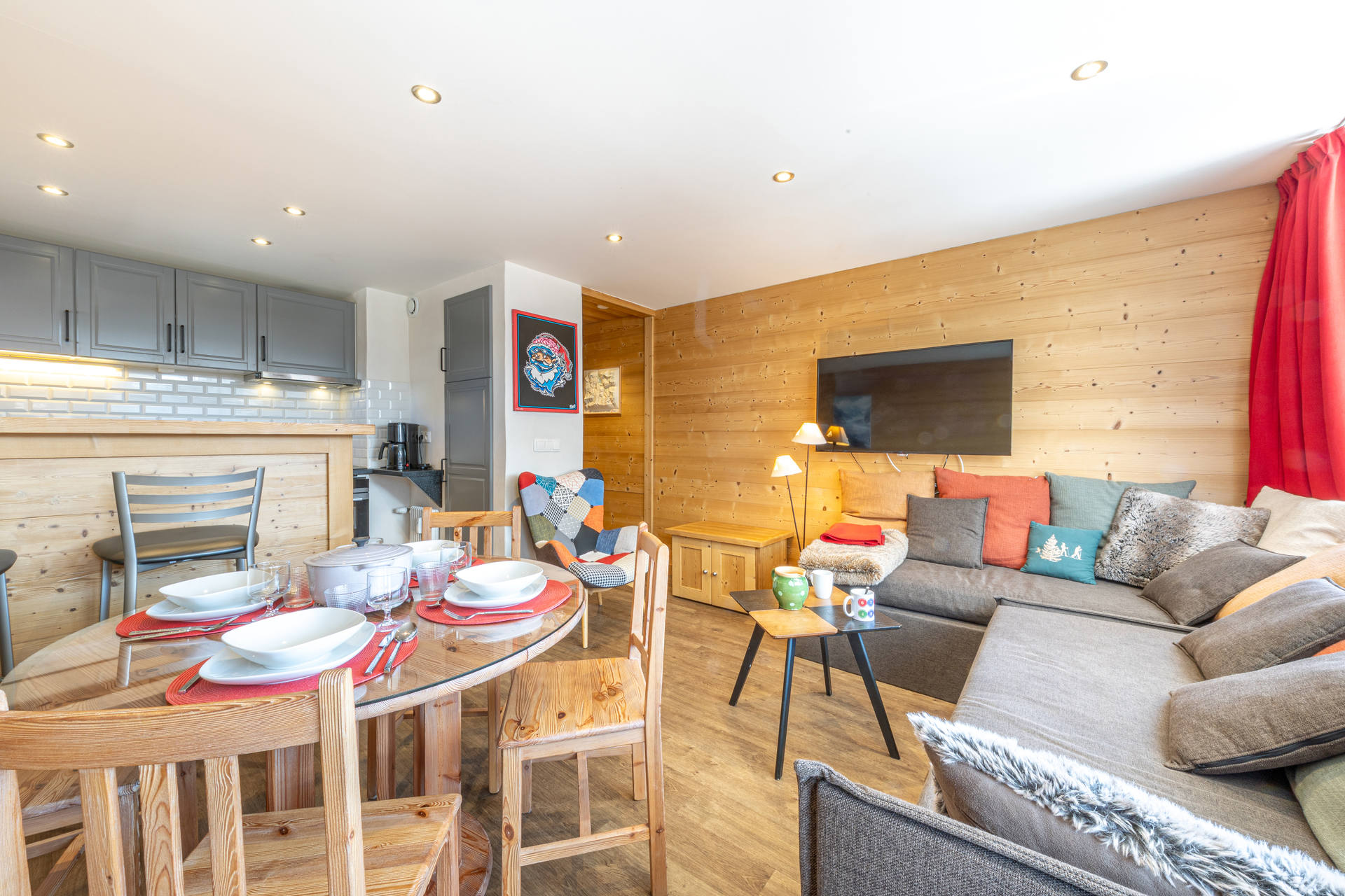 _lv_images__lot_0002340091_04_1456471