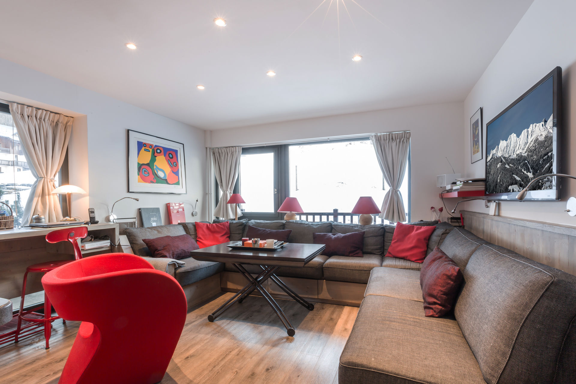 _lv_images__lot_0002340092_01_1457814