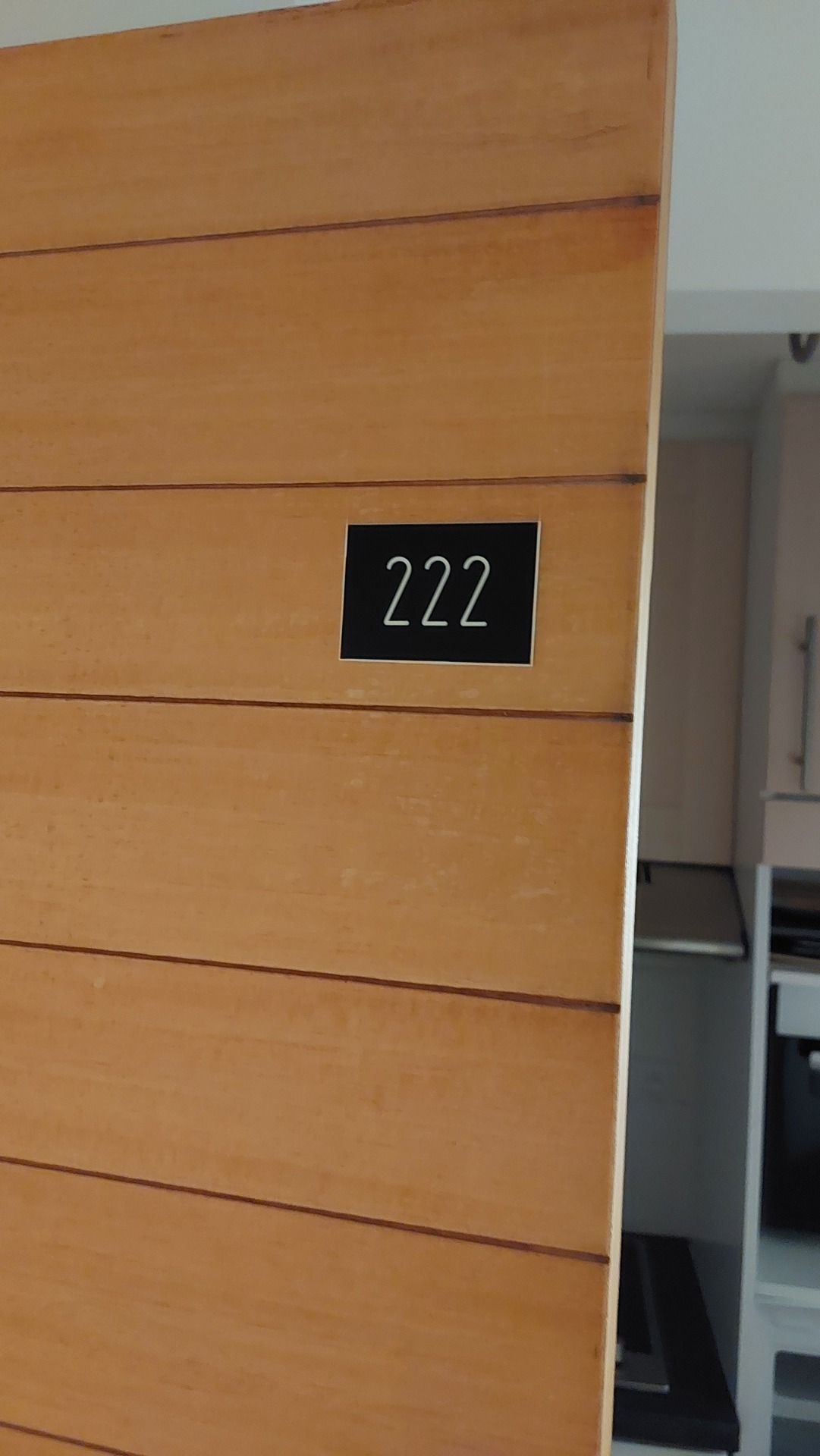 _lv_images__lot_0002340111_15_1458286