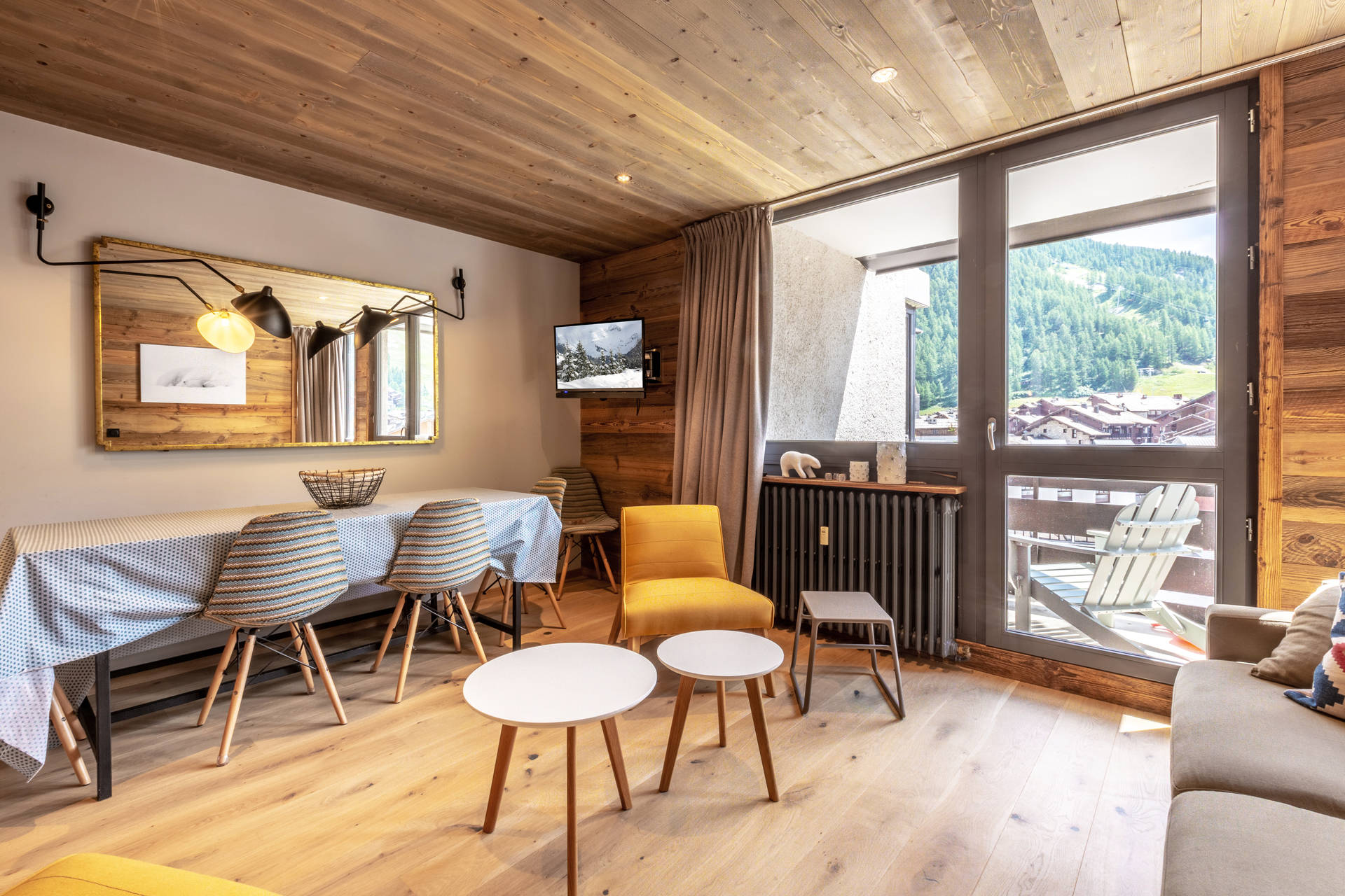 _lv_images__lot_0002340120_01_1455352