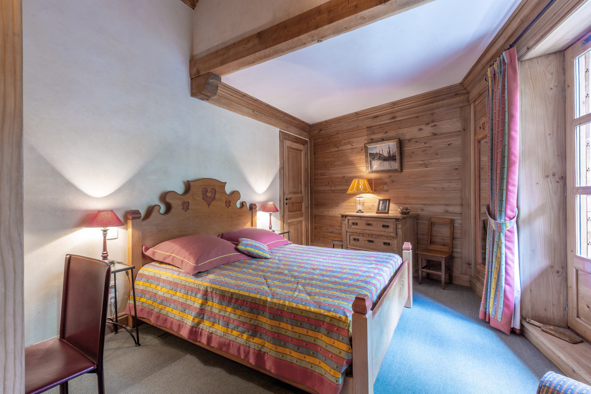 _lv_images__lot_0002340143_07_1454887