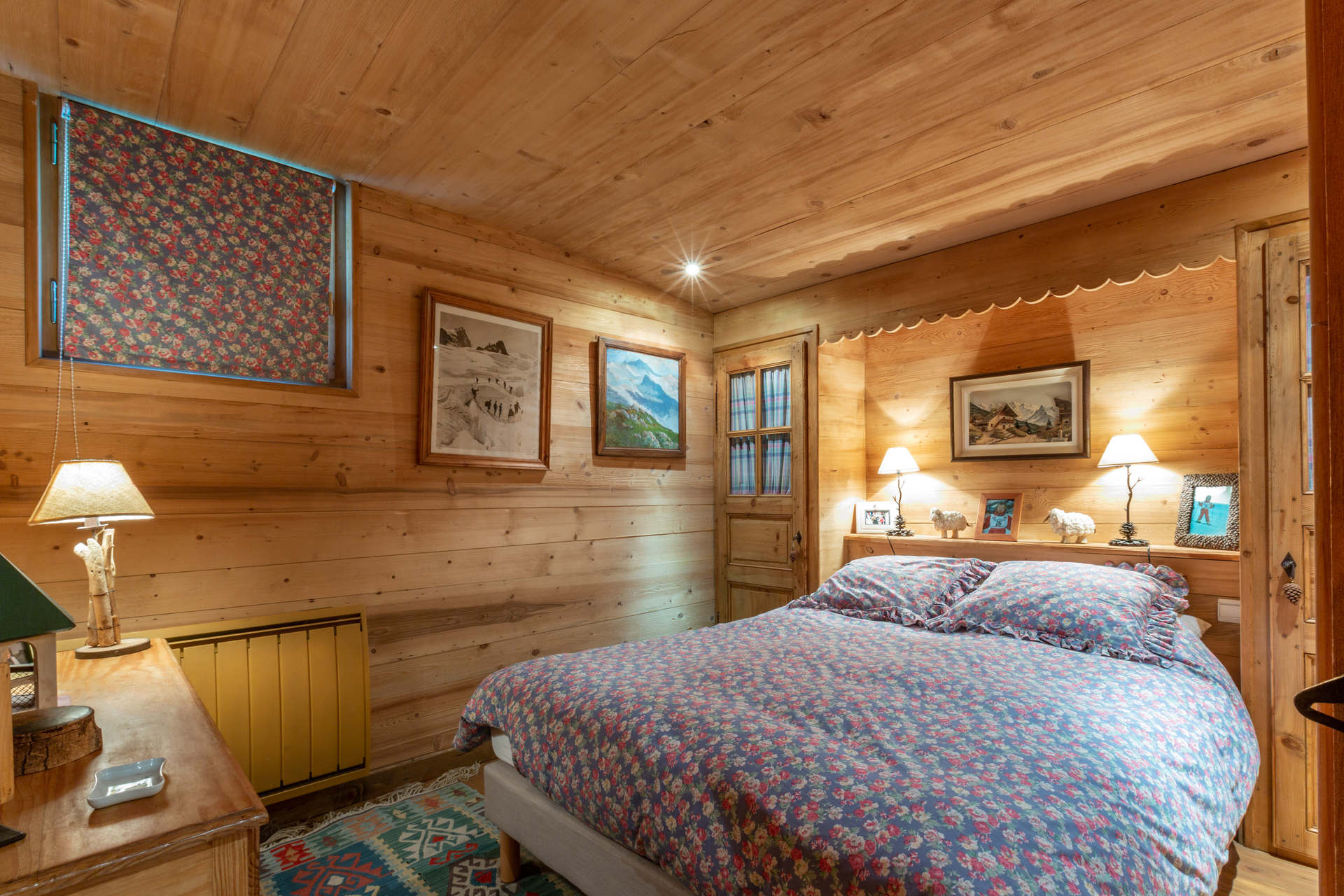 _lv_images__lot_0002340144_14_1454579