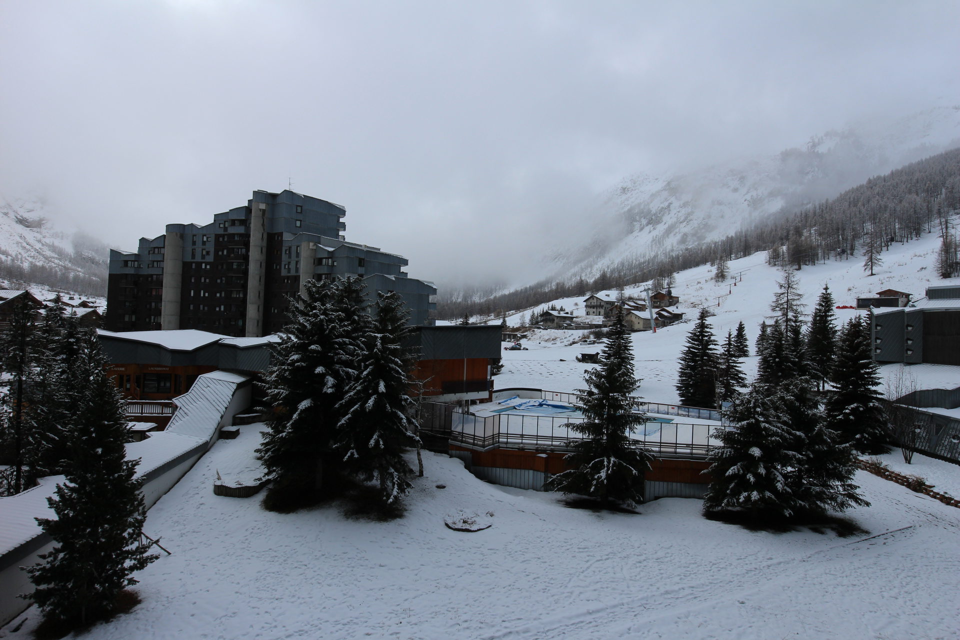 _lv_images__lot_0002340146_08_1457791